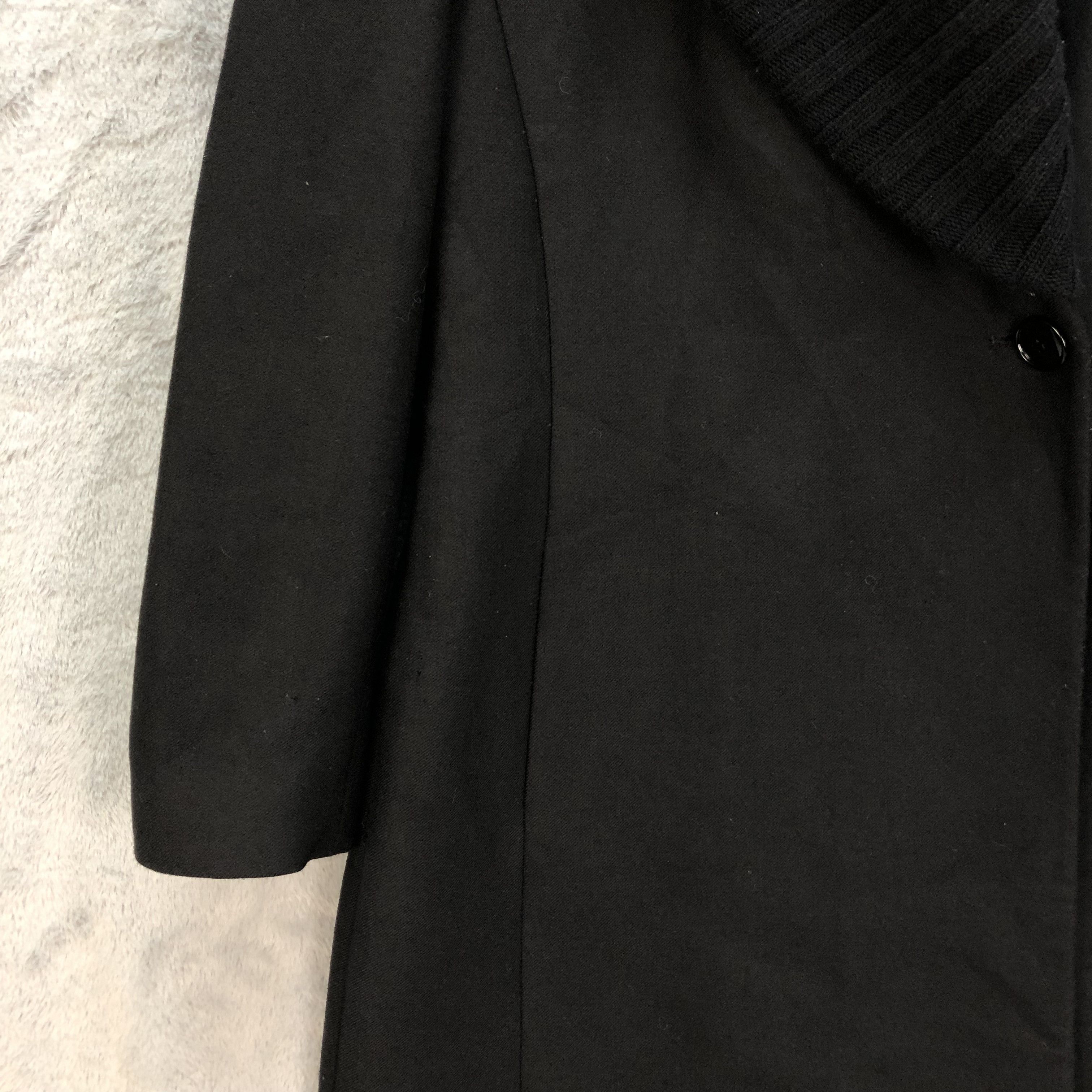 Emporio Armani EMPORIO ARMANI ASYMMETRICAL WOOL OVERCOAT #6113-48 Size S / US 4 / IT 40 - 4 Thumbnail