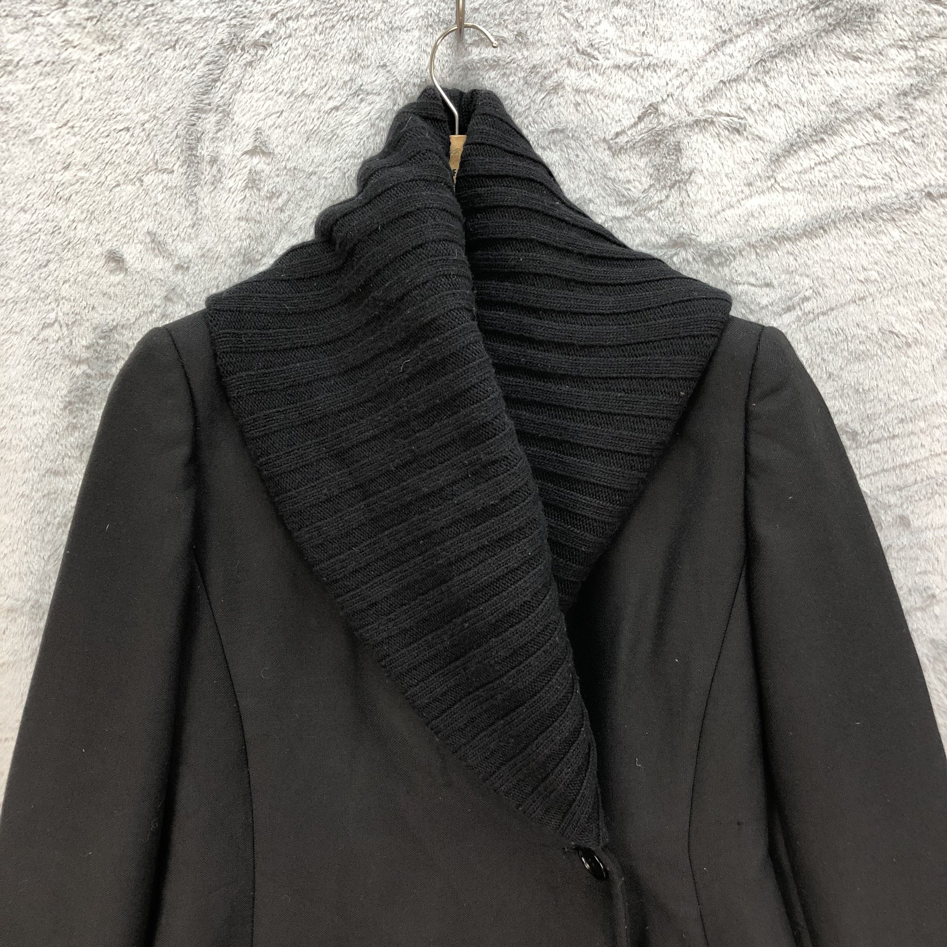 Emporio Armani EMPORIO ARMANI ASYMMETRICAL WOOL OVERCOAT #6113-48 Size S / US 4 / IT 40 - 2 Thumbnail
