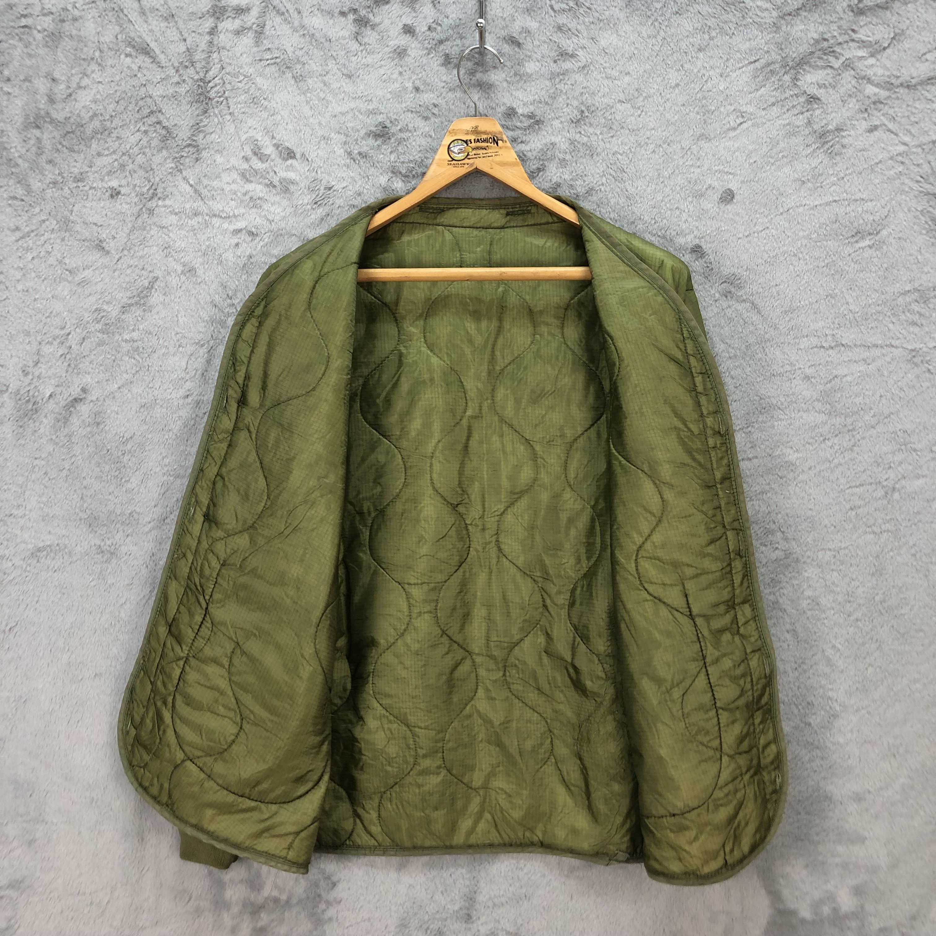 Alpha Industries VINTAGE ALPHA INDUSTRIES MILITARY LINER JACKET #5529-195 Size US L / EU 52-54 / 3 - 10 Thumbnail
