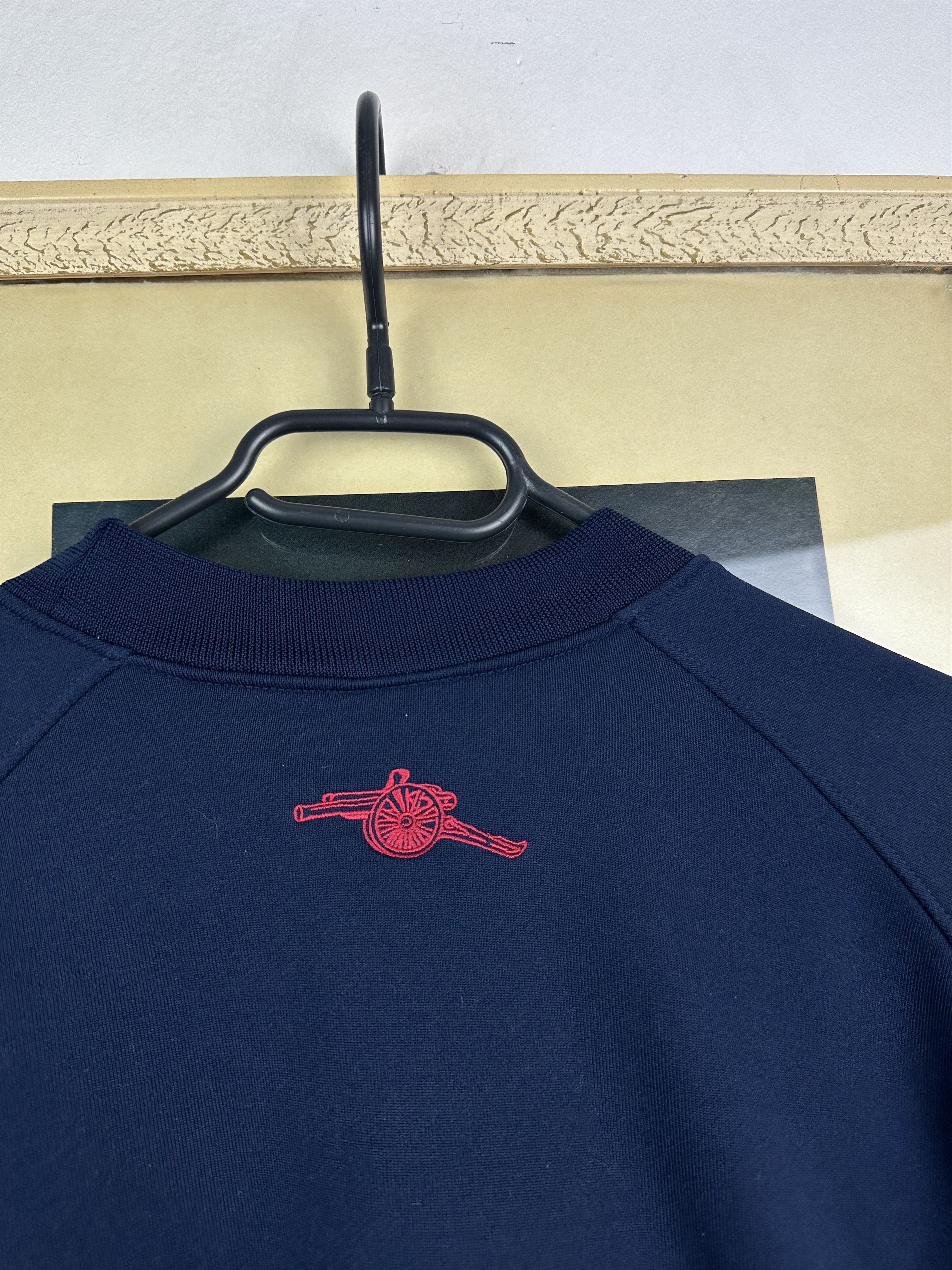 Nike Vintage Nike Arsenal London Sweatshirt Football Rare Y2K Size US M / EU 48-50 / 2 - 11 Thumbnail