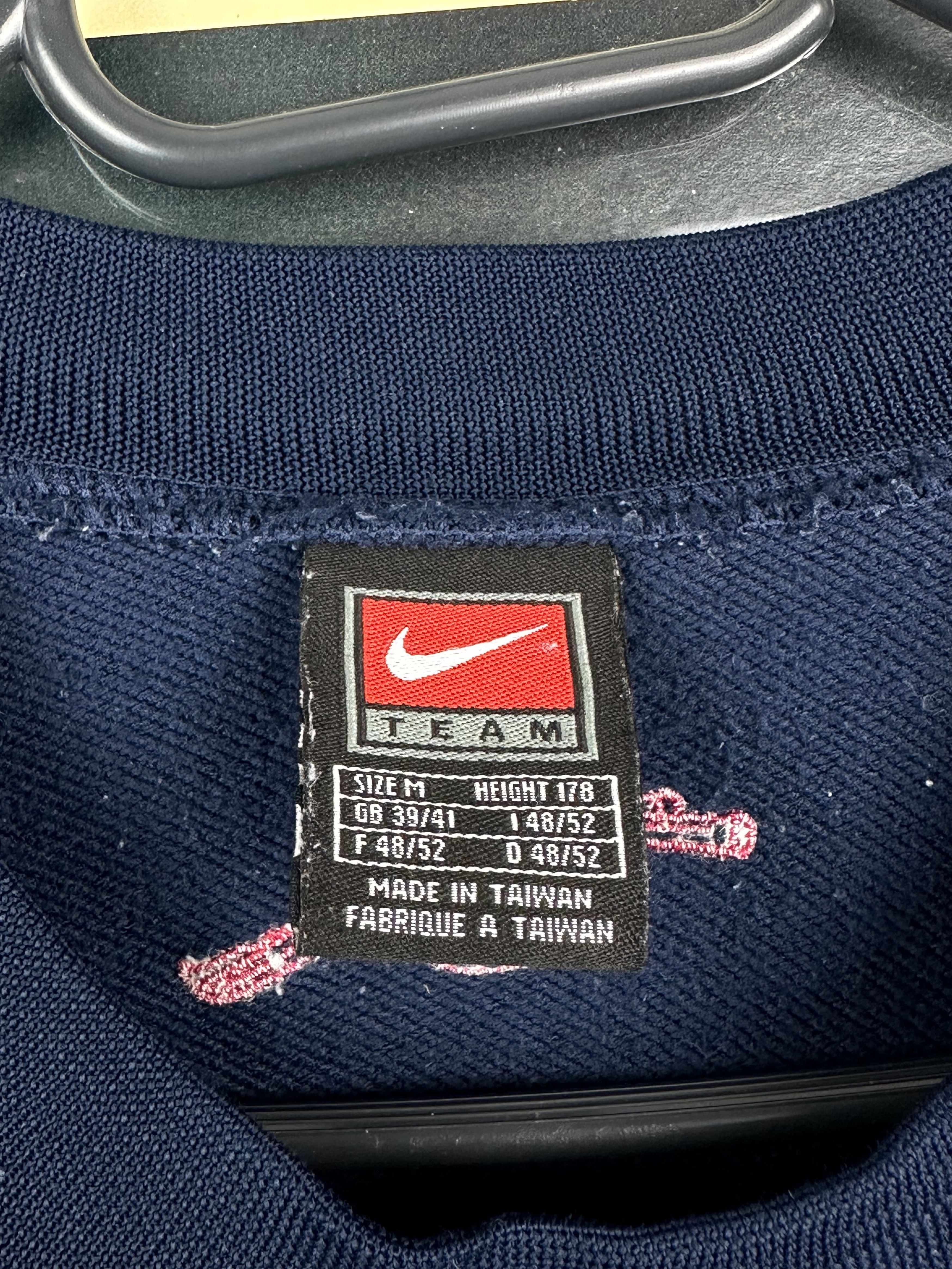 Nike Vintage Nike Arsenal London Sweatshirt Football Rare Y2K Size US M / EU 48-50 / 2 - 4 Thumbnail
