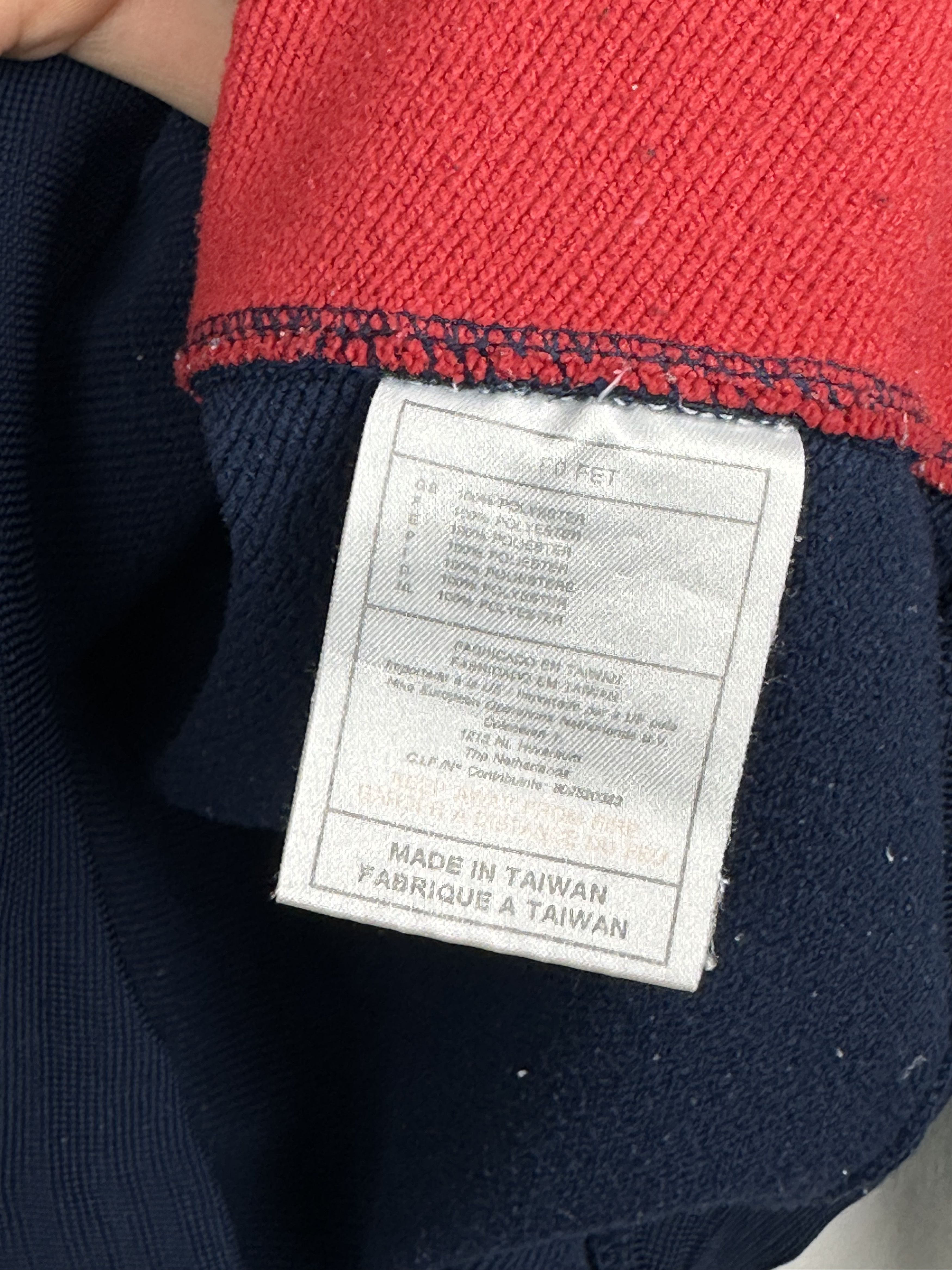 Nike Vintage Nike Arsenal London Sweatshirt Football Rare Y2K Size US M / EU 48-50 / 2 - 9 Thumbnail