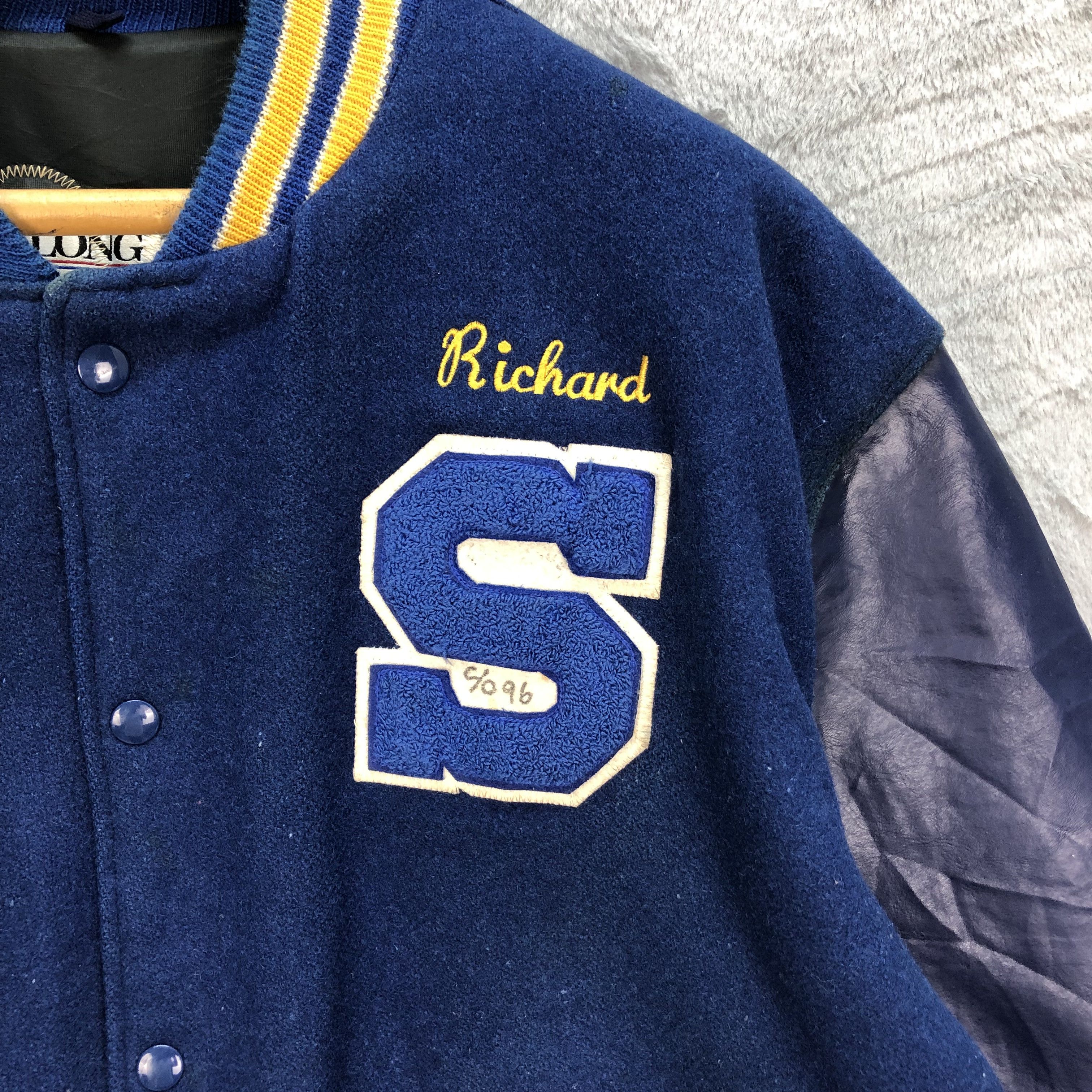 Delong VINTAGE DELONG SCHLAGLE STALLIONS VARSITY #6111-48 Size US XL / EU 56 / 4 - 5 Thumbnail