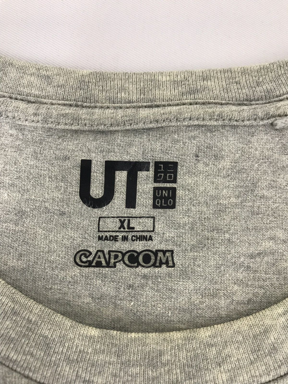 The Game × Uniqlo Uniqlo Capcom Collection Monster Hunter And Street Fighter Size US L / EU 52-54 / 3 - 4 Thumbnail