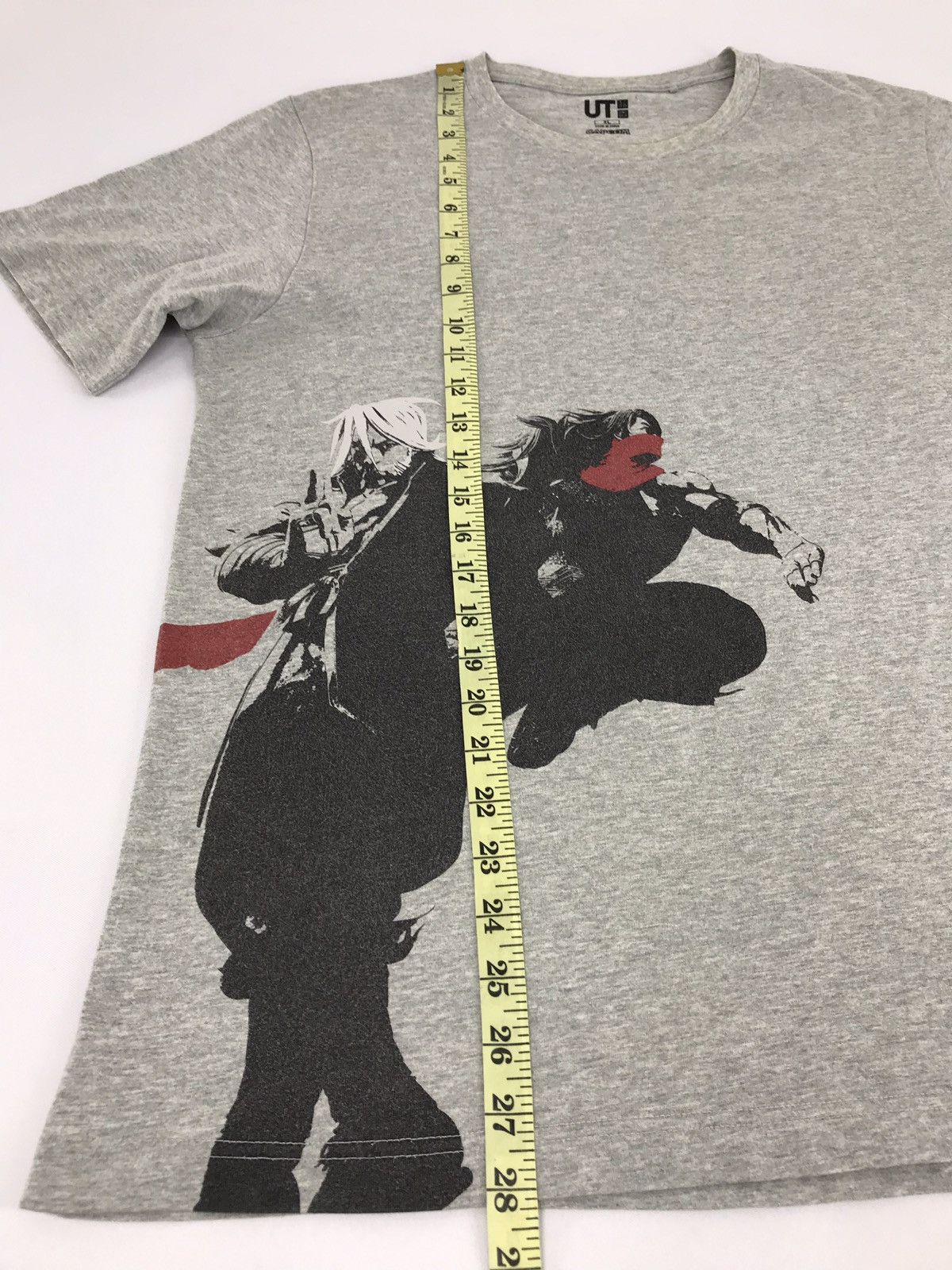 The Game × Uniqlo Uniqlo Capcom Collection Monster Hunter And Street Fighter Size US L / EU 52-54 / 3 - 9 Thumbnail
