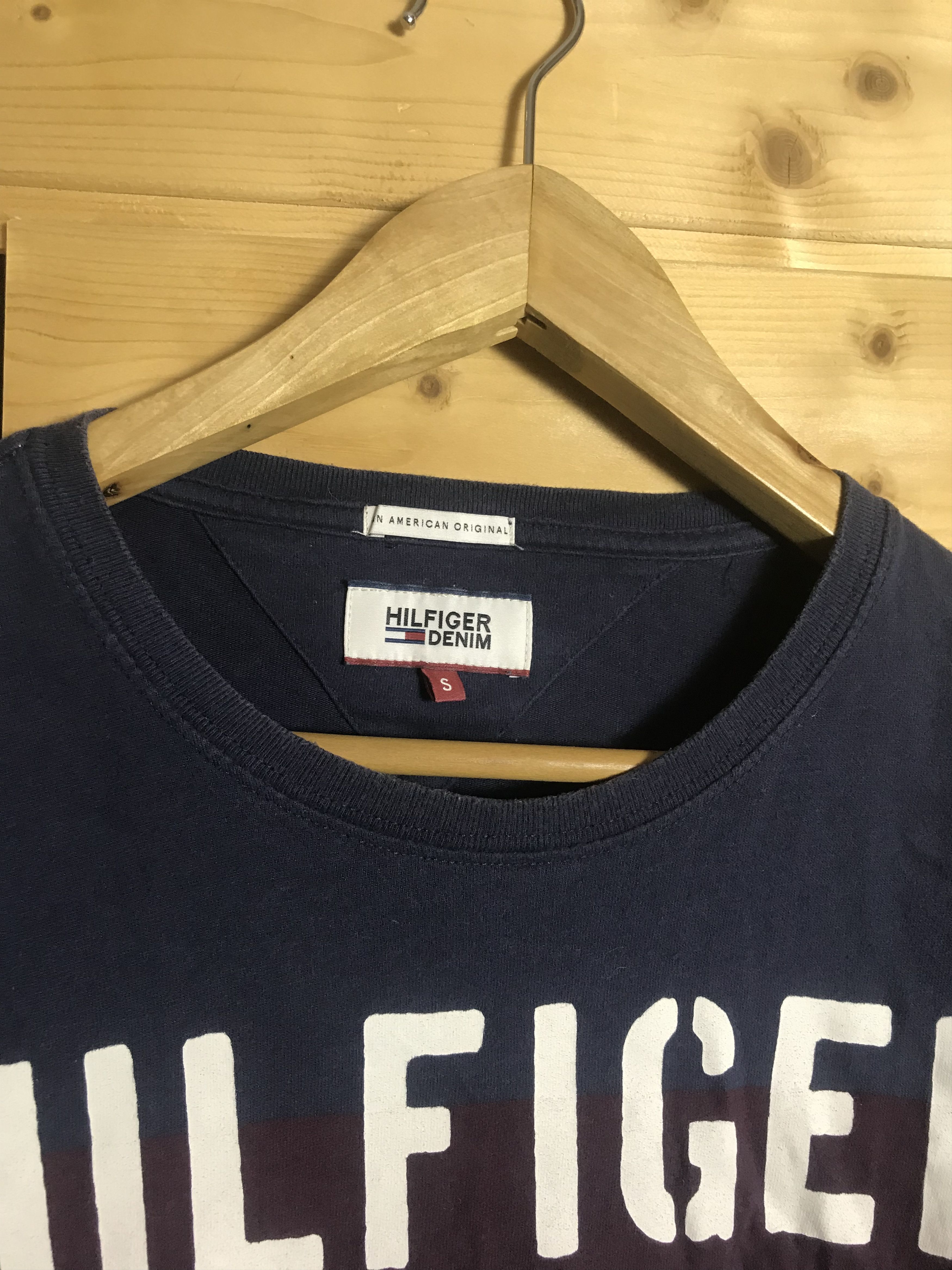 Tommy Hilfiger Tommy Hilfiger big logo tee Size US S / EU 44-46 / 1 - 4 Thumbnail