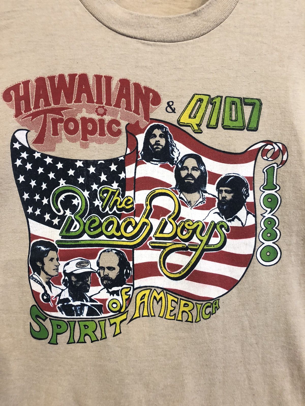 Band Tees × Vintage Vintage HAWAIIAN TROPIC band rock 1980s Size US M / EU 48-50 / 2 - 2 Thumbnail