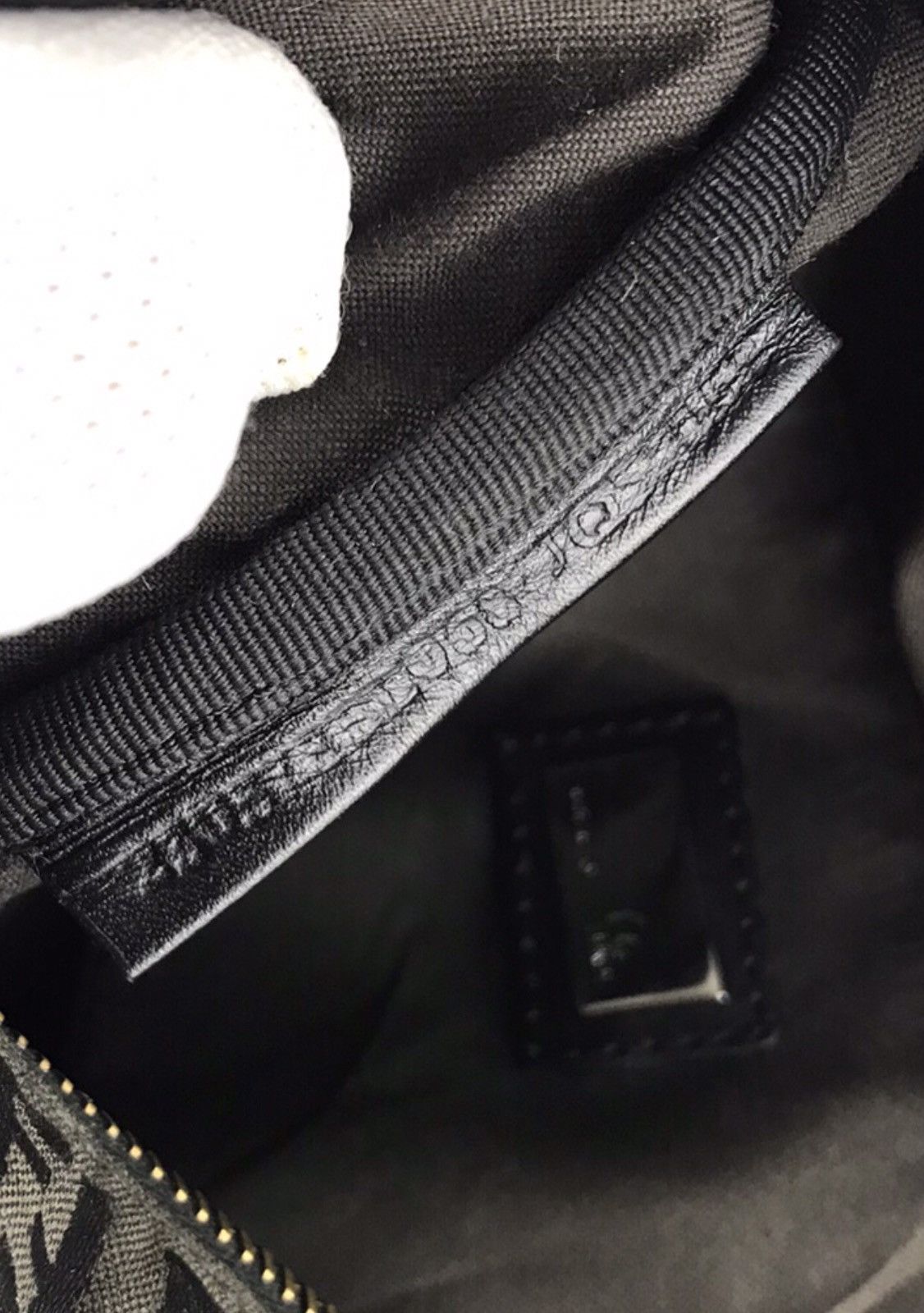 Fendi ❌Last Drop❌ 🔥Hot item🔥Authentic Fendi FF Speedy Handbag Size ONE SIZE - 24 Thumbnail