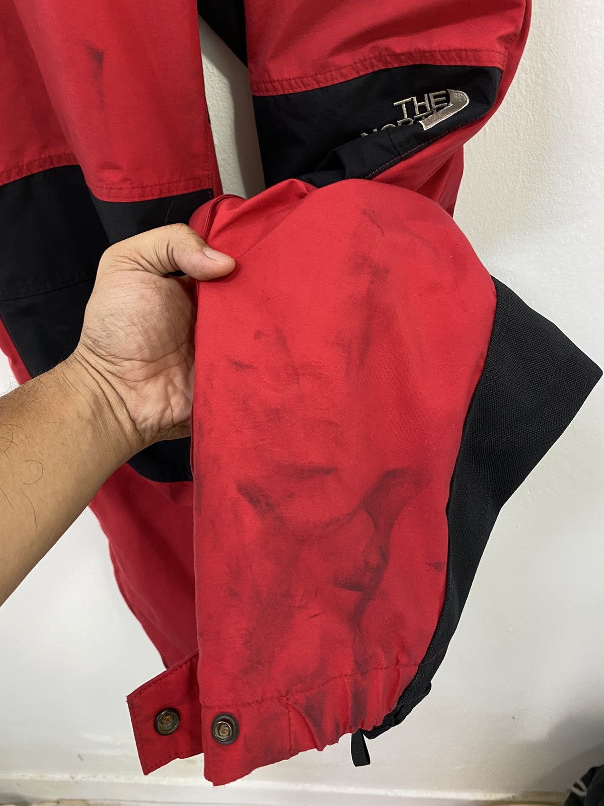 Goretex The North Face Ski Pants Red Black Color Design Size US 34 / EU 50 - 9 Thumbnail