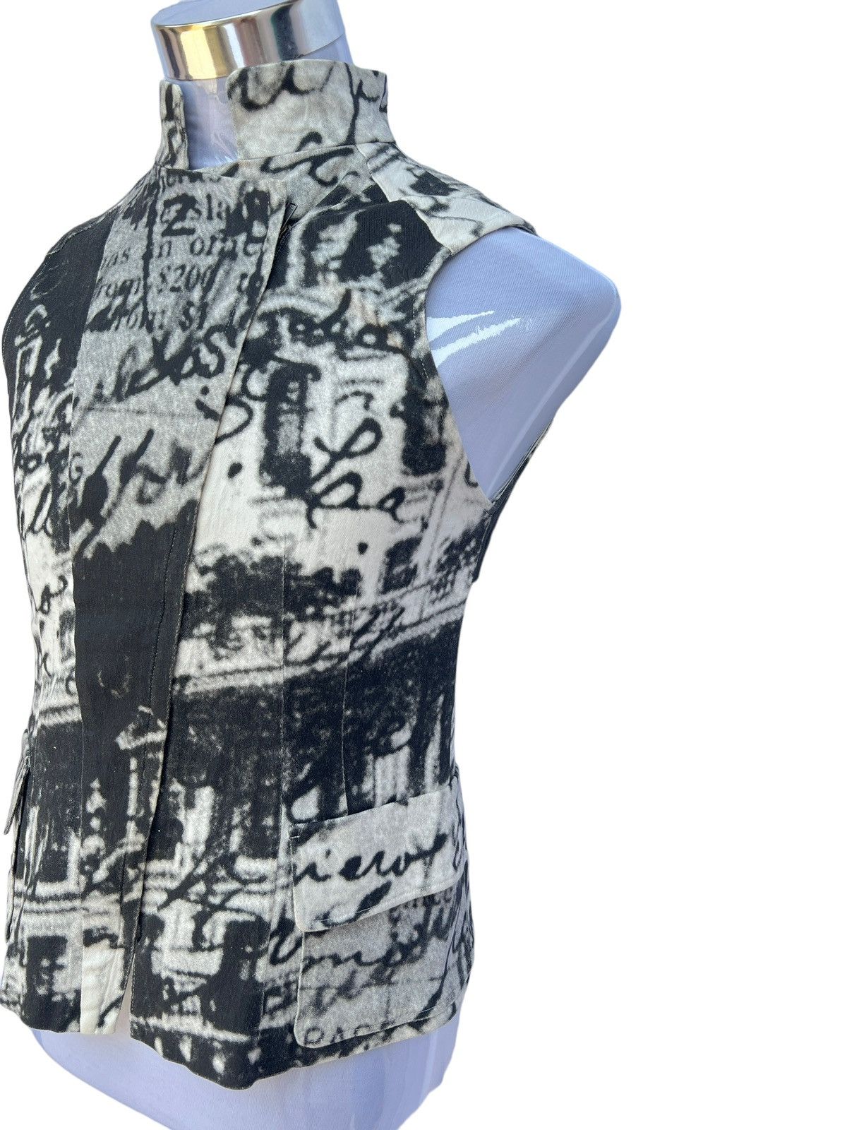 I Love Ugly 80s ABLove Sleeveless Size US XXS / EU 40 - 3 Thumbnail