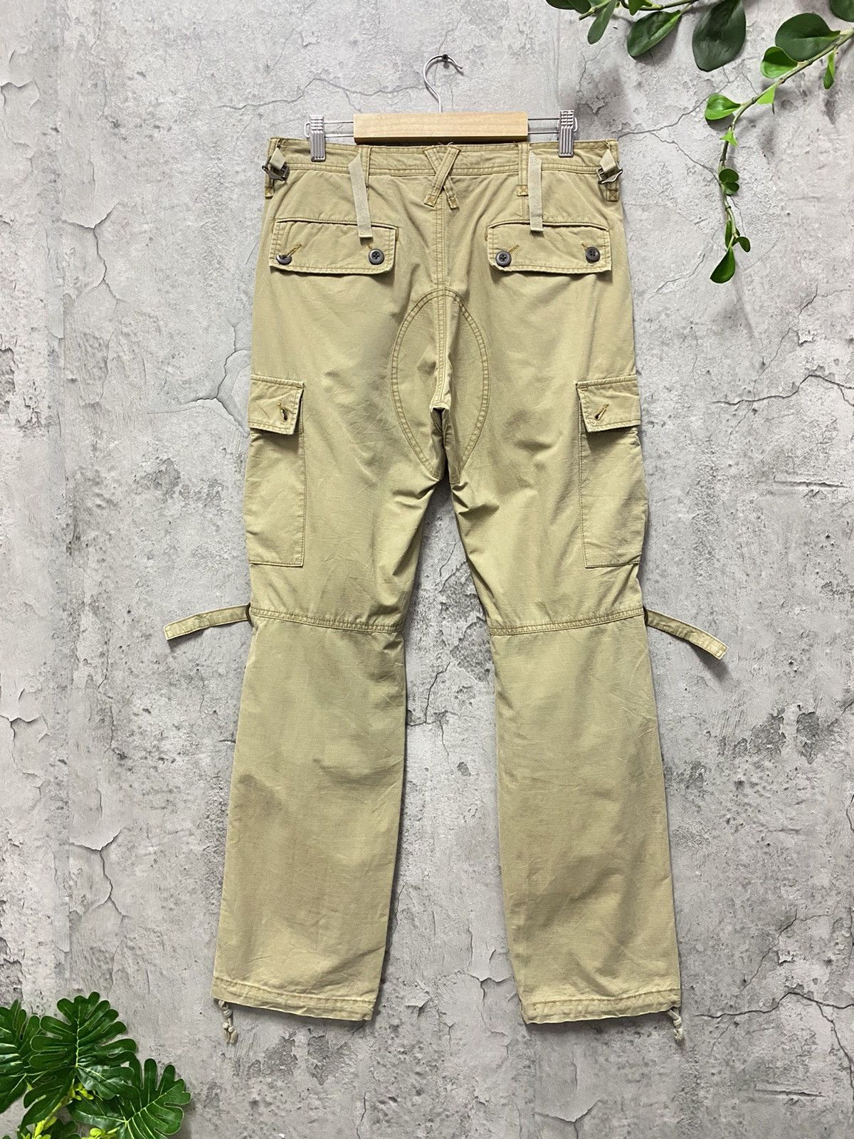 Designer Disciple Japan Parachute Bondage Multi Pocket Cargo Pants Size US 32 / EU 48 - 2 Thumbnail