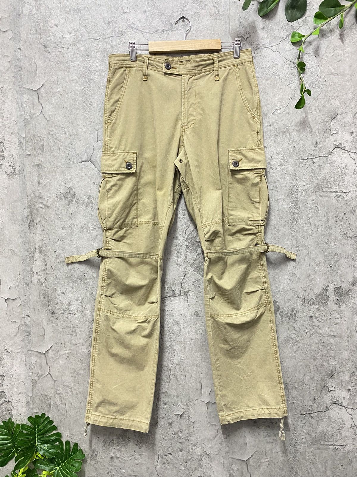 Designer Disciple Japan Parachute Bondage Multi Pocket Cargo Pants Size US 32 / EU 48 - 1 Thumbnail