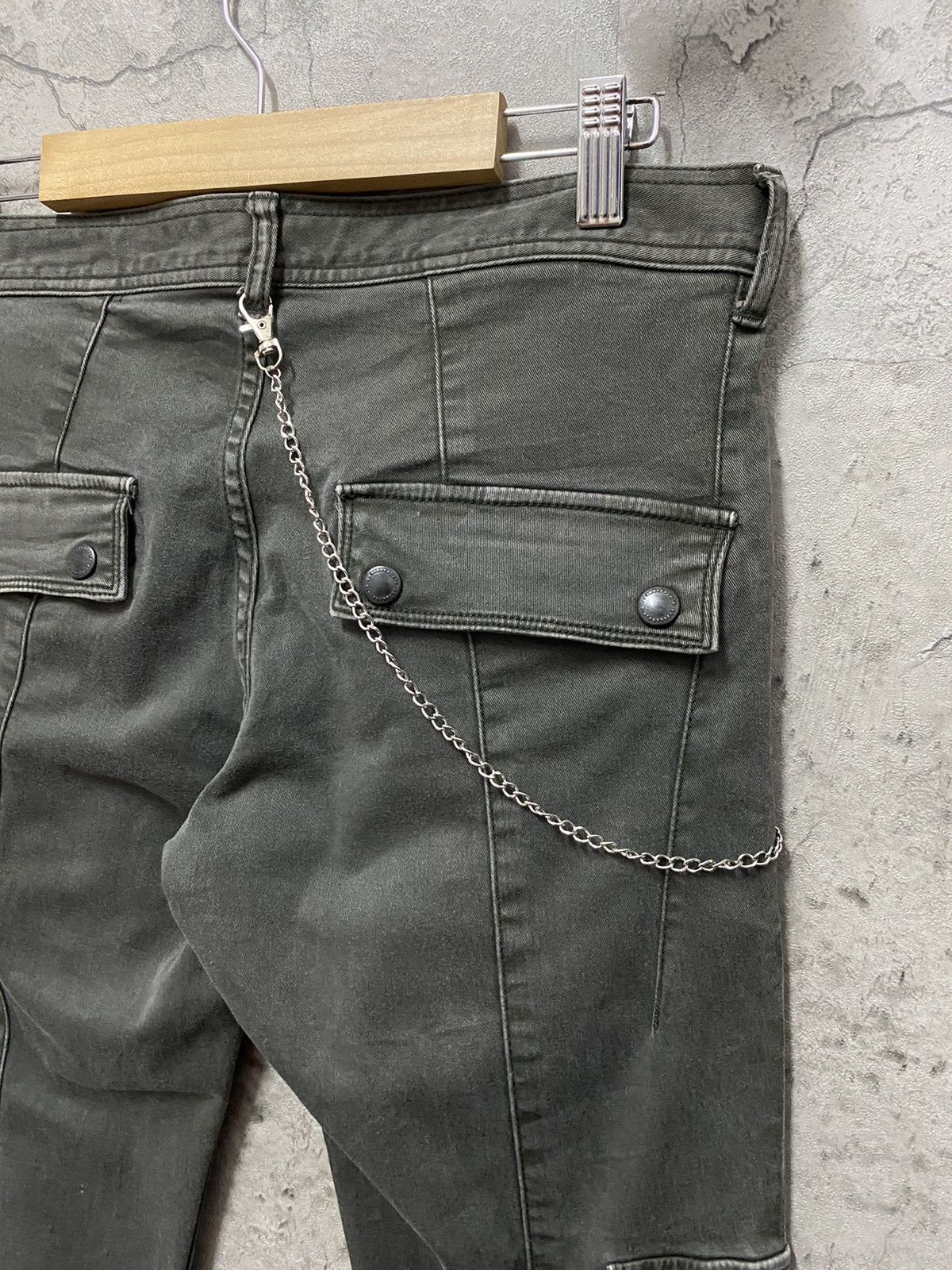 Black Barrett Neil Barrett Skinny Stacked Stretchable Cargo Pants Size US 30 / EU 46 - 14 Thumbnail