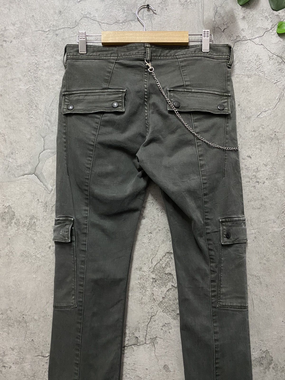 Black Barrett Neil Barrett Skinny Stacked Stretchable Cargo Pants Size US 30 / EU 46 - 10 Thumbnail