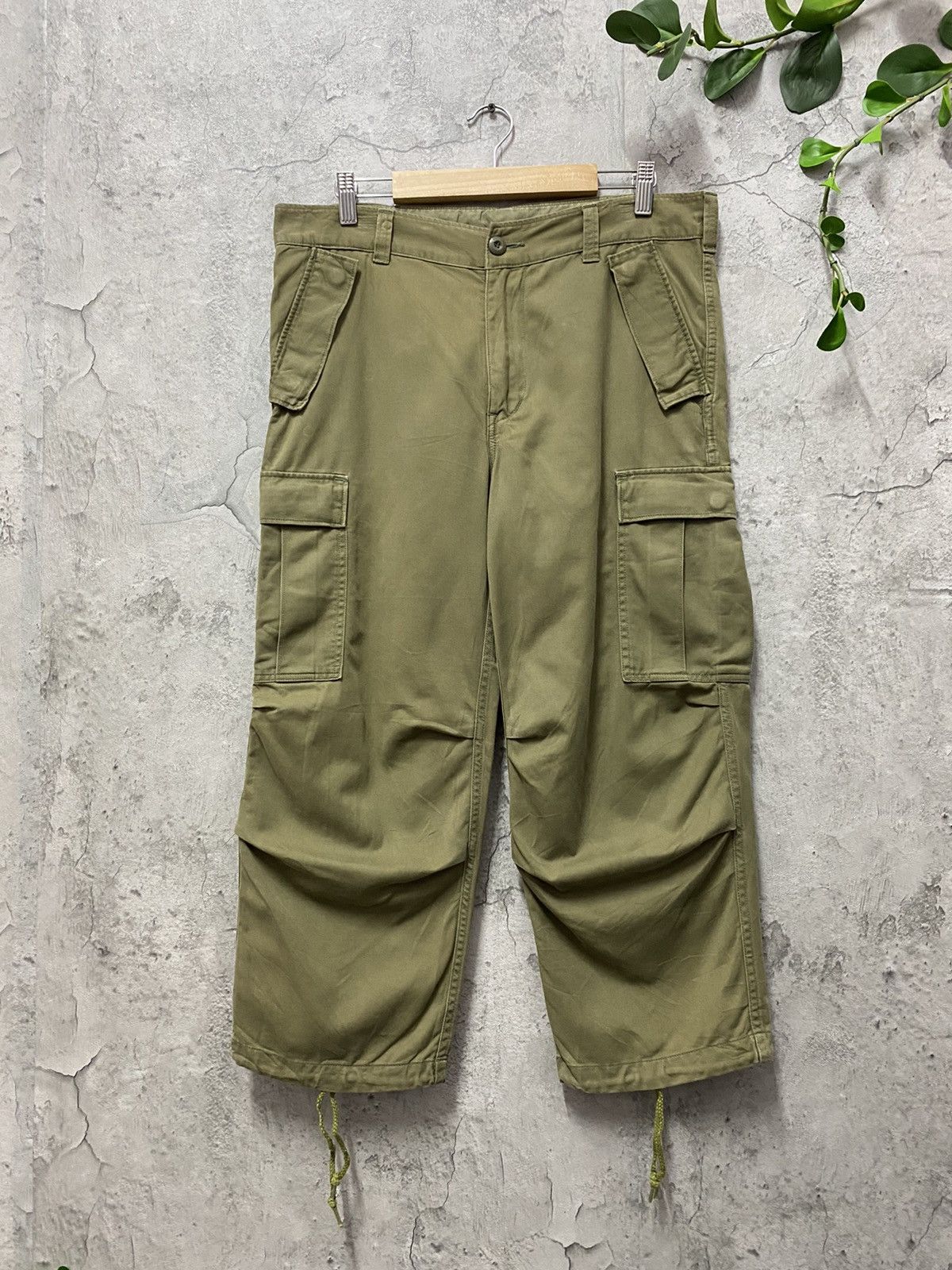 Hysteric Glamour Vintage Hysteric Glamour Cargo Shorts 3quarter Pants Size US 33 - 1 Thumbnail