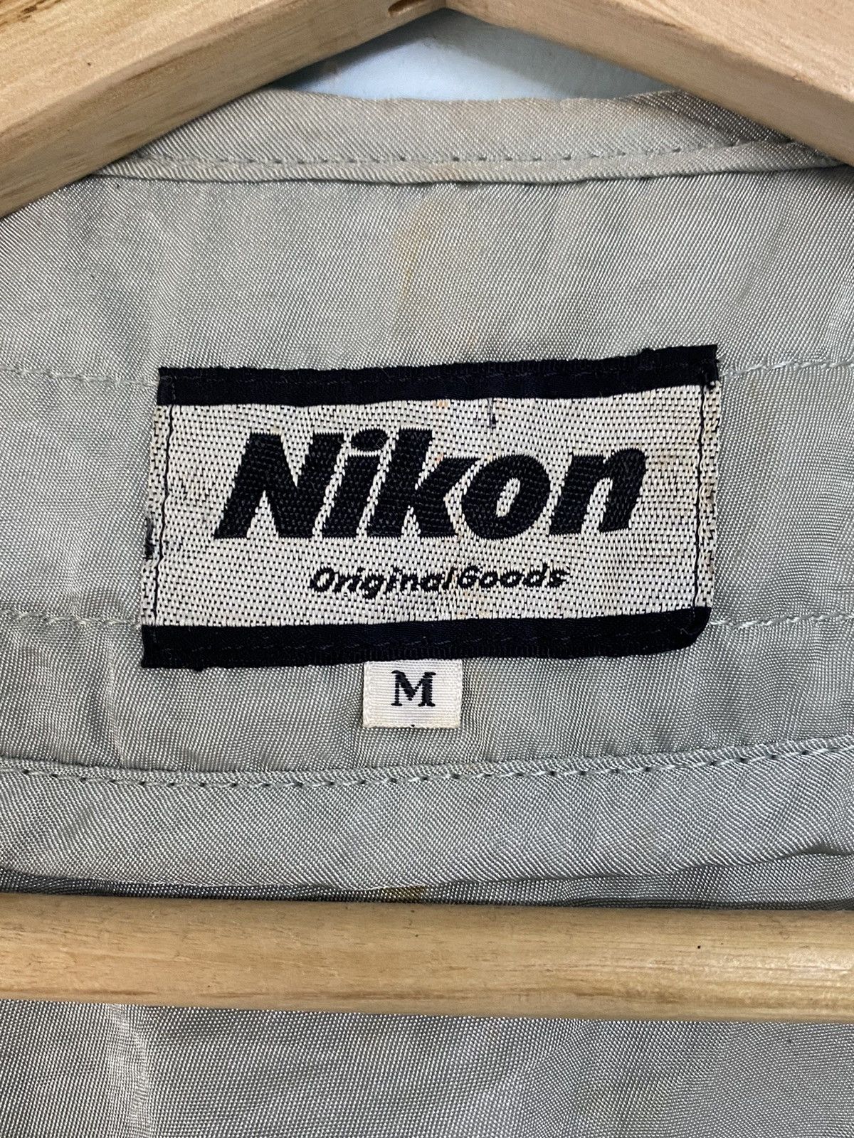 Nikon Vintage Nikon Camera Japan Multi Pocket Parachute Cargo Vest Size US M / EU 48-50 / 2 - 19 Thumbnail