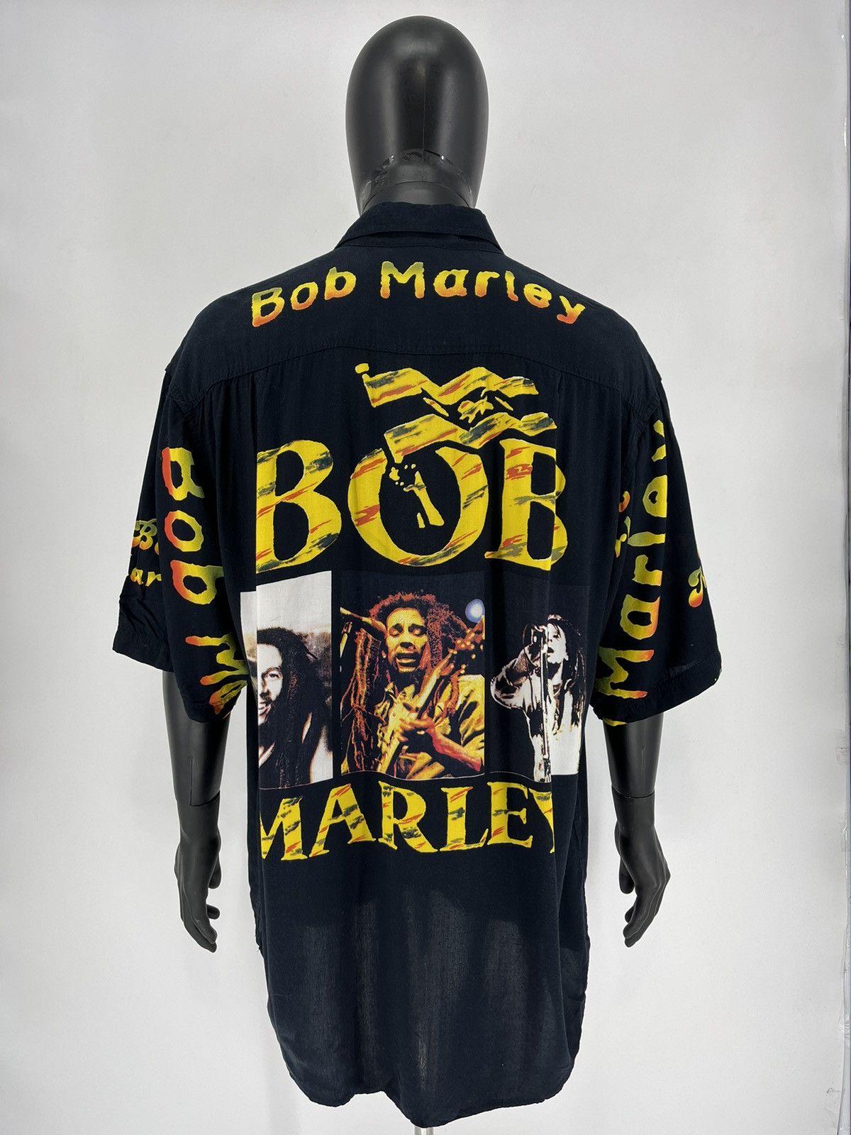 Bob Marley × Vintage Vintage 90s Bob Marley Full Print Shirt Travis Style Size US XL / EU 56 / 4 - 8 Thumbnail