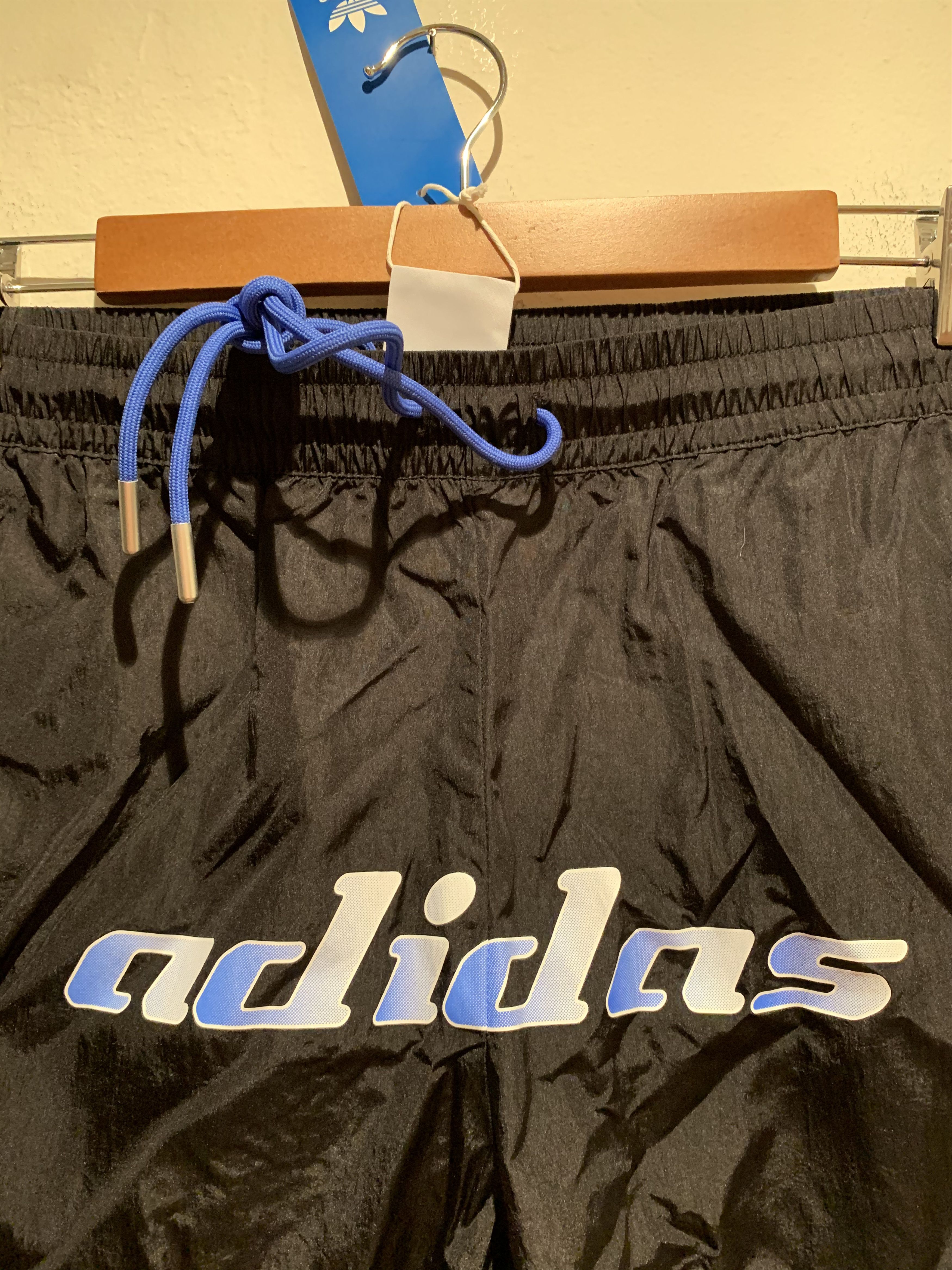 Adidas *RARE* New Adidas TGP Shorts 2 - Size XS Size US 28 / EU 44 - 6 Thumbnail