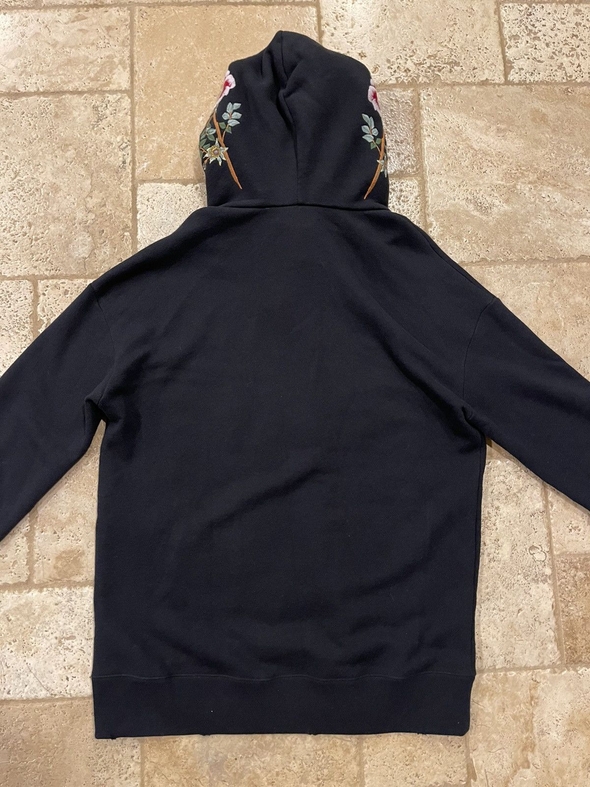 Gucci Gucci 2017 Embroidered Floral Tiger Black Hoodie RARE Size US XL / EU 56 / 4 - 7 Thumbnail