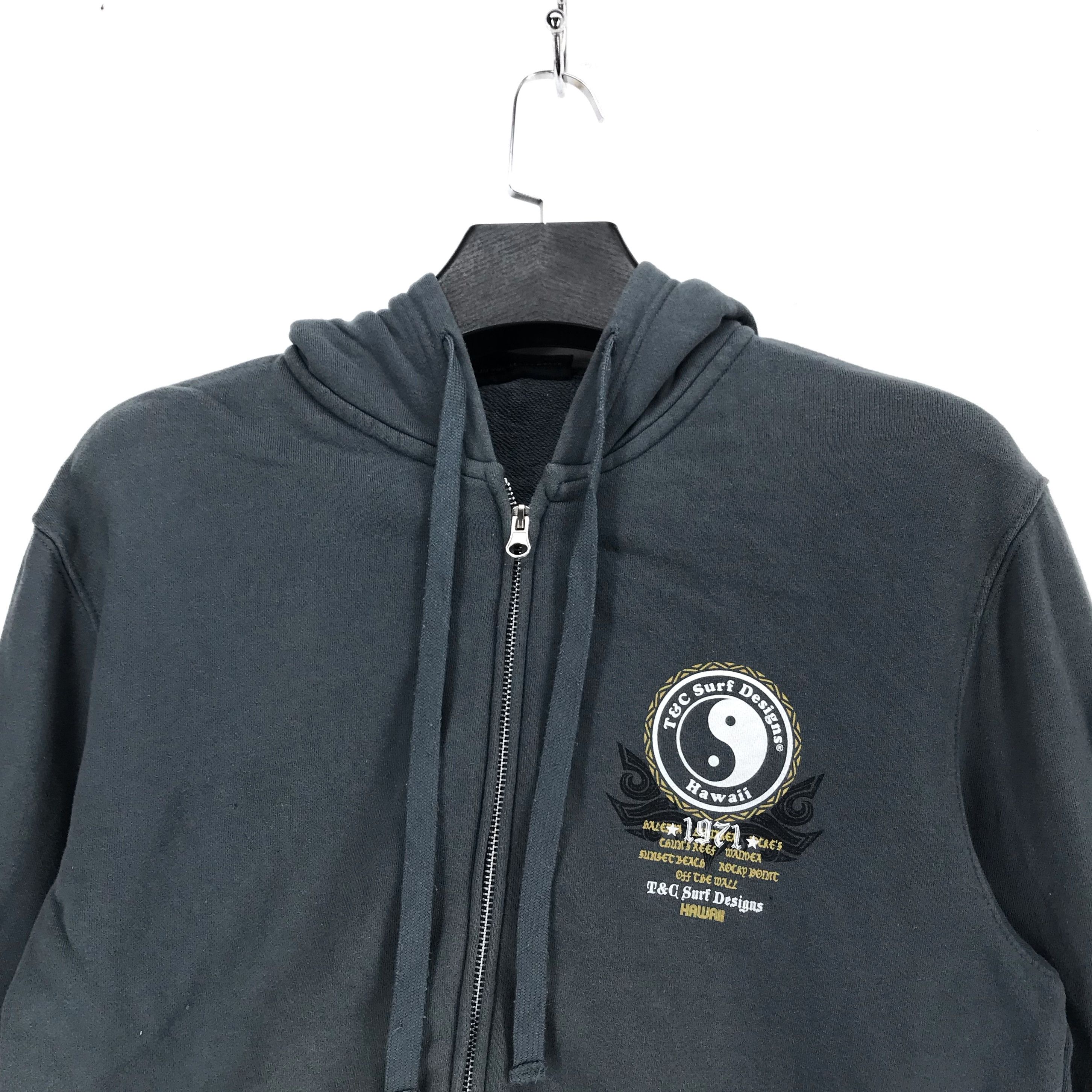Vintage T&C Surf Design Hawaii Tai Chi Big Logo Hoodies #2605-103 Size US M / EU 48-50 / 2 - 4 Thumbnail