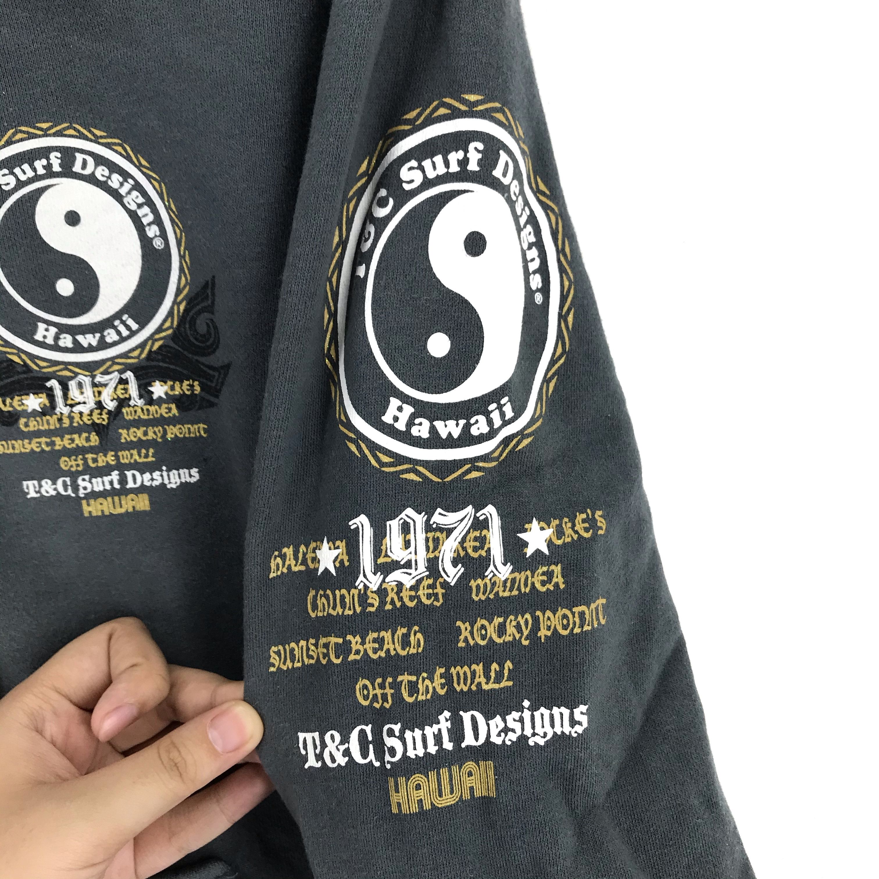 Vintage T&C Surf Design Hawaii Tai Chi Big Logo Hoodies #2605-103 Size US M / EU 48-50 / 2 - 8 Thumbnail