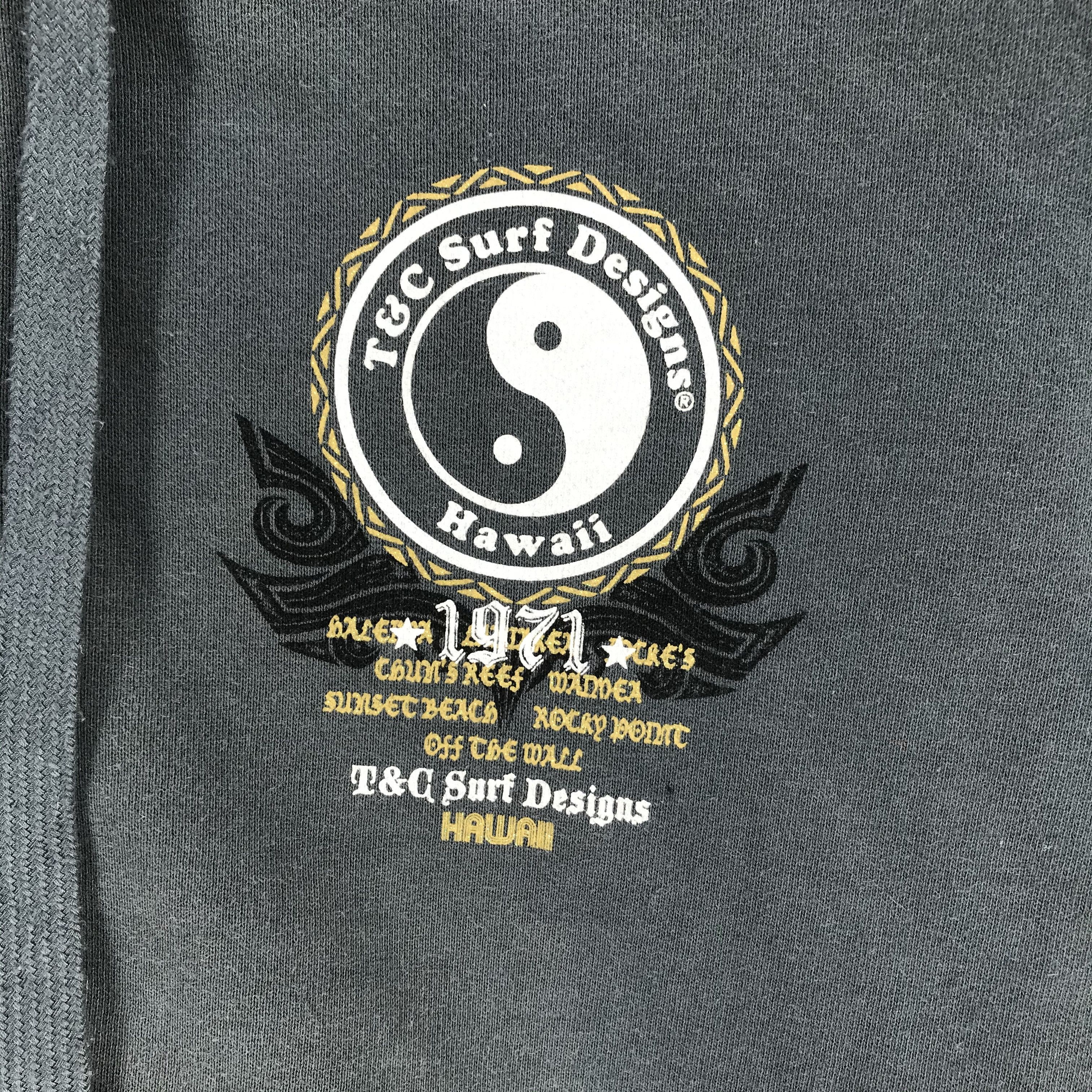 Vintage T&C Surf Design Hawaii Tai Chi Big Logo Hoodies #2605-103 Size US M / EU 48-50 / 2 - 5 Thumbnail
