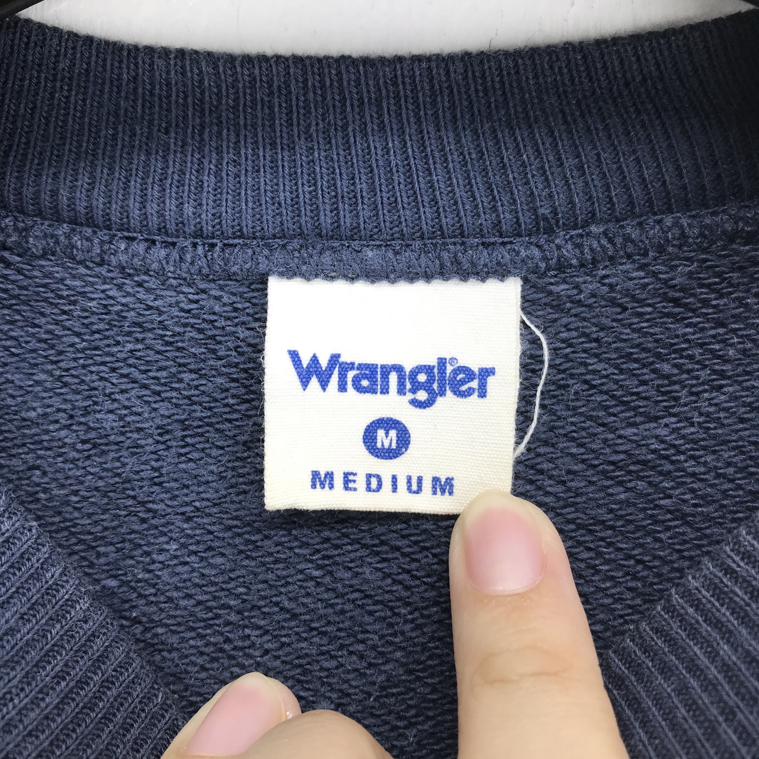 Wrangler Wrangler Rainbow Big Logo Sweatshirts #2630-104 Size US M / EU 48-50 / 2 - 7 Thumbnail