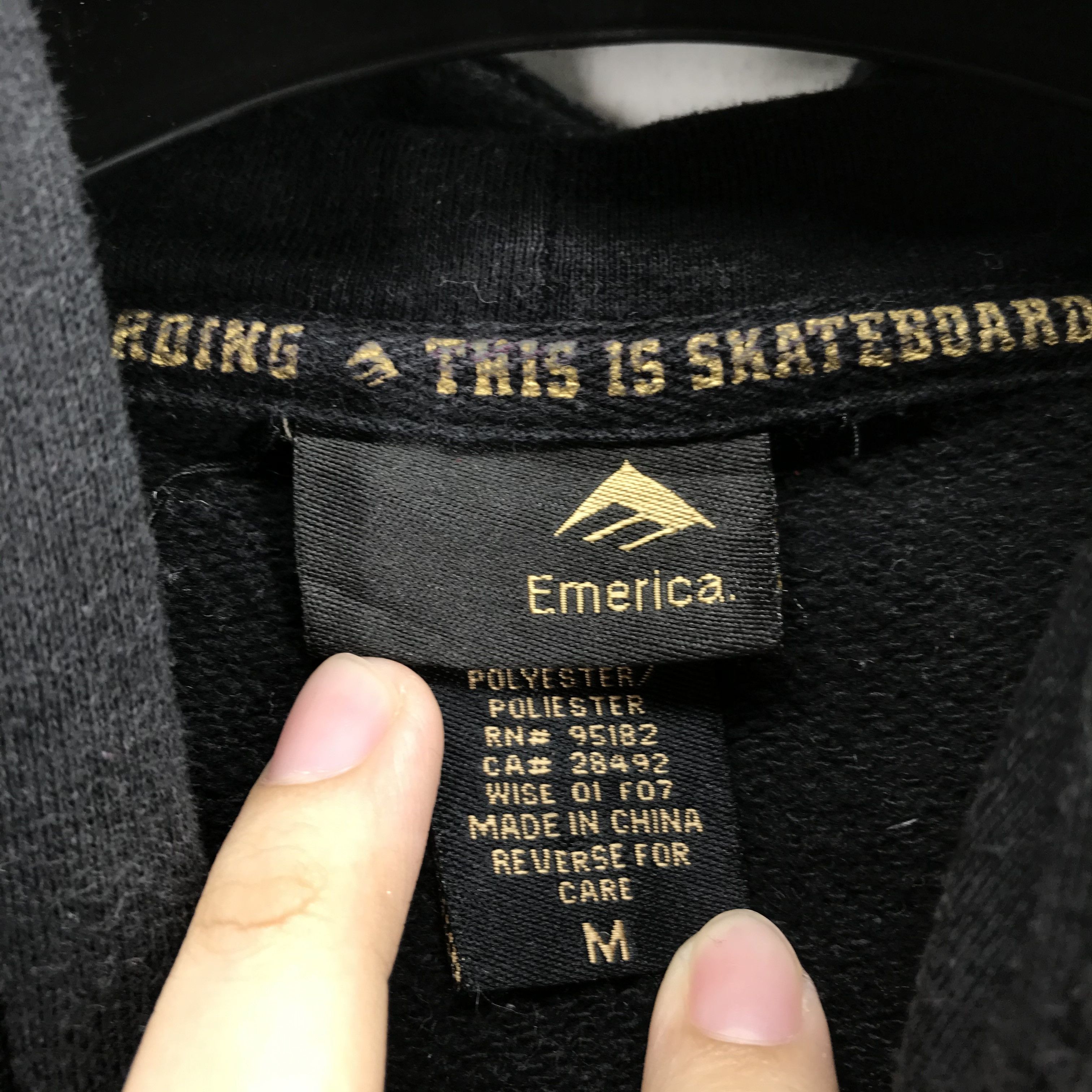 Emerica Emerica Big Logo Dirty Old Man Hoodies Sweatshirt #2617-104 Size US M / EU 48-50 / 2 - 6 Thumbnail