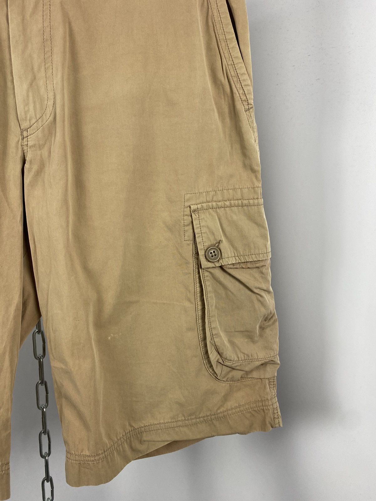 Hugo Boss Hugo Boss cargo shorts beige streetwear size XL Size US 32 / EU 48 - 3 Thumbnail