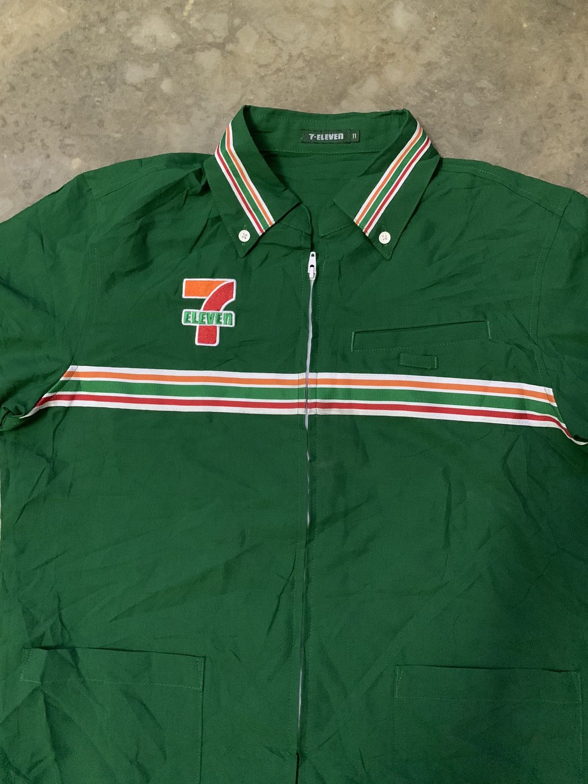 Japanese Brand Nice 7 Eleven Uniform Zipper Shirt Size US L / EU 52-54 / 3 - 4 Thumbnail