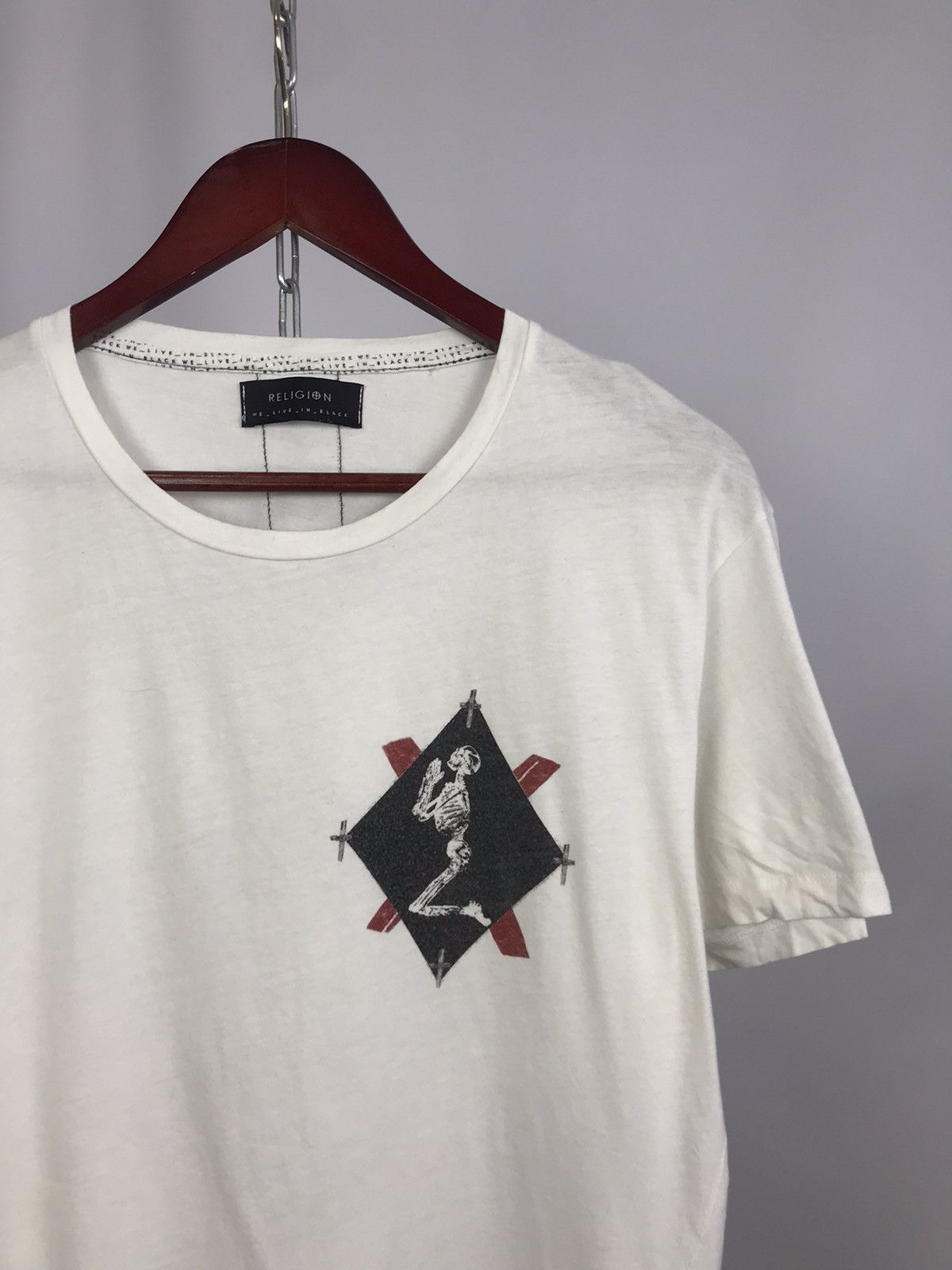 Vintage Religion luxury streetwear white tee Size US L / EU 52-54 / 3 - 2 Thumbnail