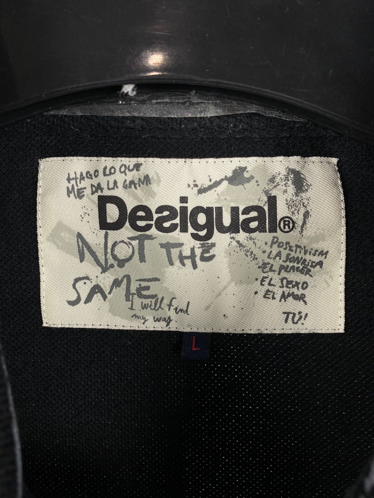 Desigual Desigual polo T-shirts streetwear size L Size US L / EU 52-54 / 3 - 3 Thumbnail