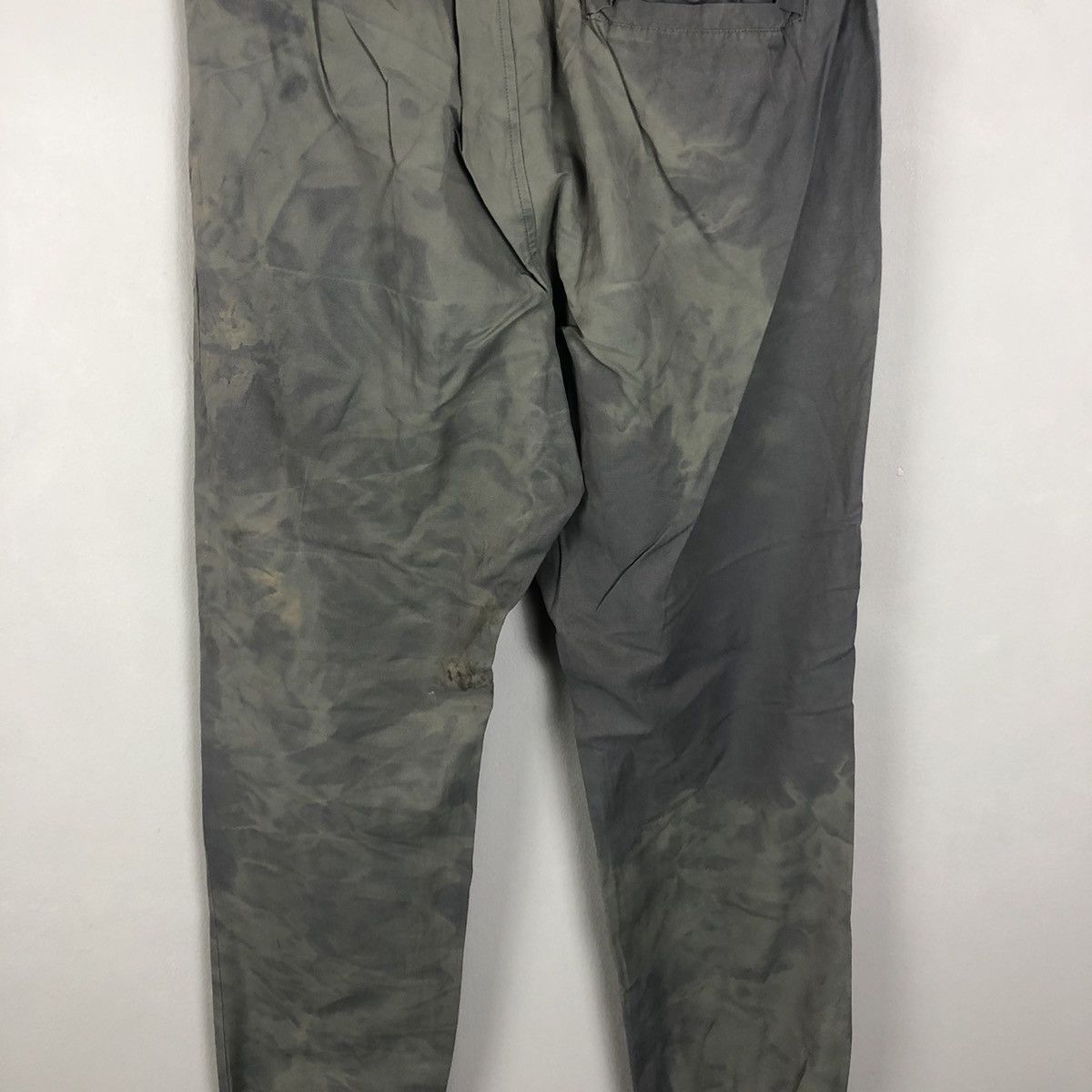 Nike DLL Nike worn faded thrased Grey Jogger Pants #c1275 Size US 29 - 10 Thumbnail