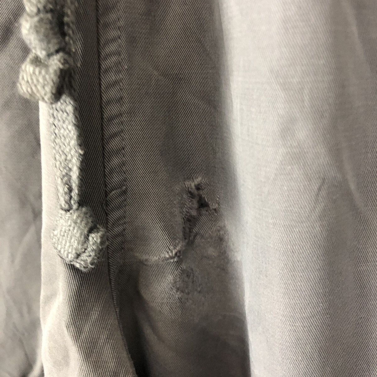 Nike DLL Nike worn faded thrased Grey Jogger Pants #c1275 Size US 29 - 6 Thumbnail