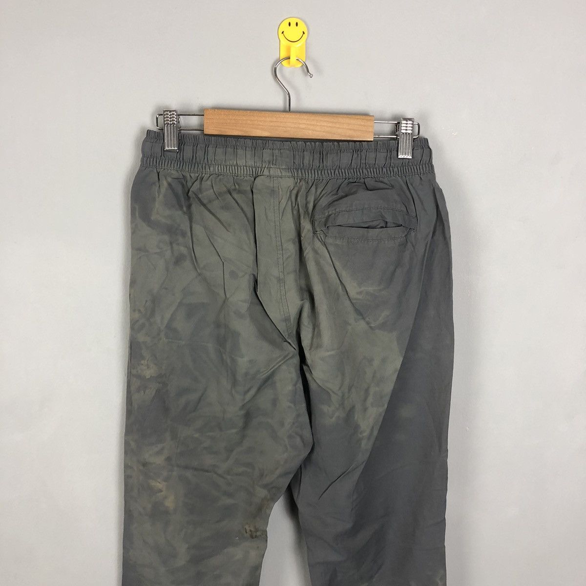 Nike DLL Nike worn faded thrased Grey Jogger Pants #c1275 Size US 29 - 8 Thumbnail