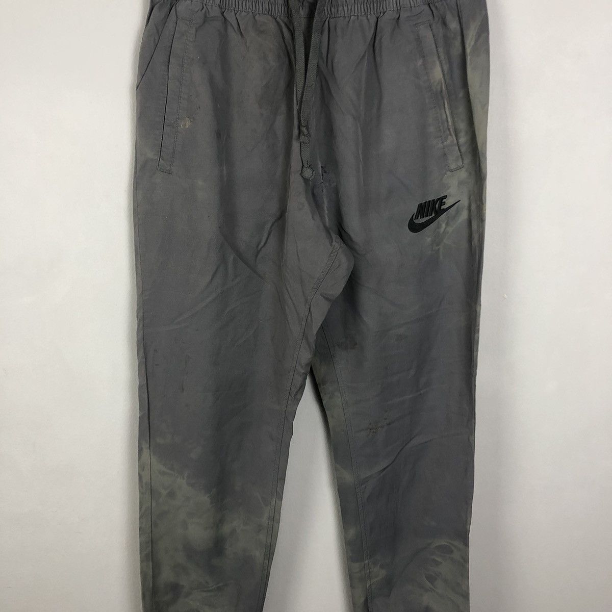 Nike DLL Nike worn faded thrased Grey Jogger Pants #c1275 Size US 29 - 4 Thumbnail