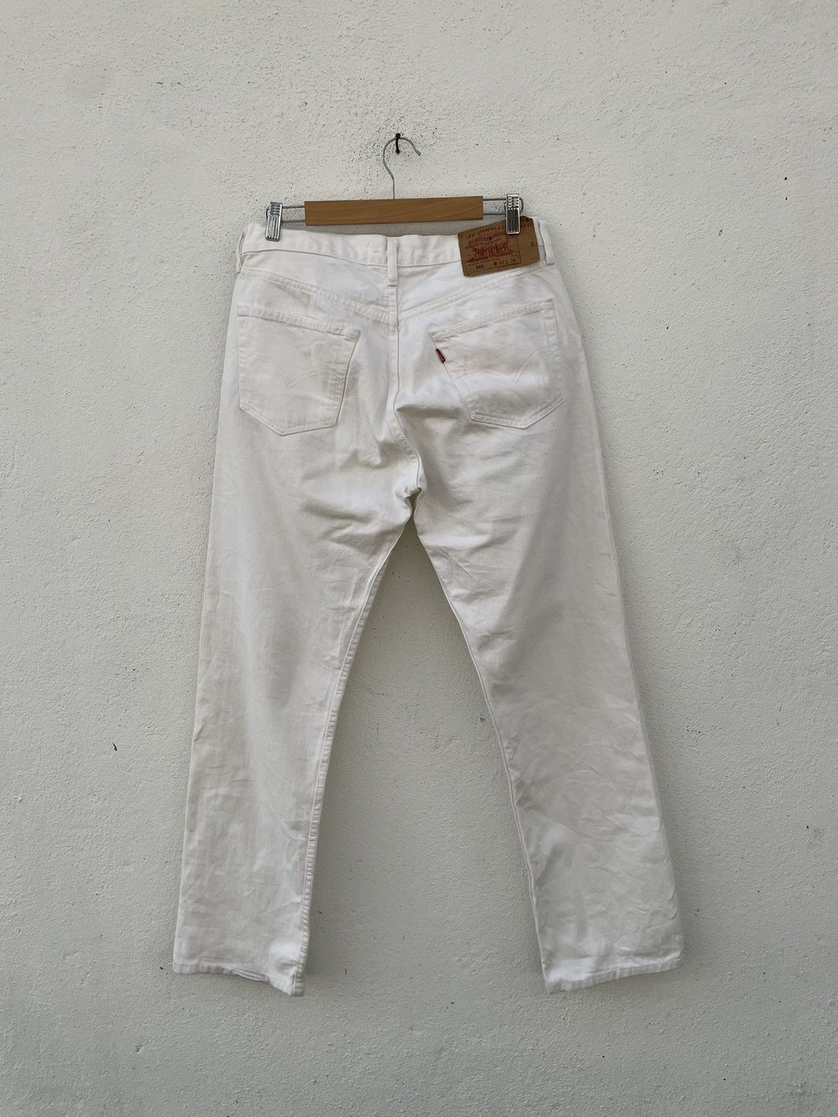 Levi's × Levi's Vintage Clothing Vintage Levi’s 501 White Jeans Size US 31 - 8 Thumbnail
