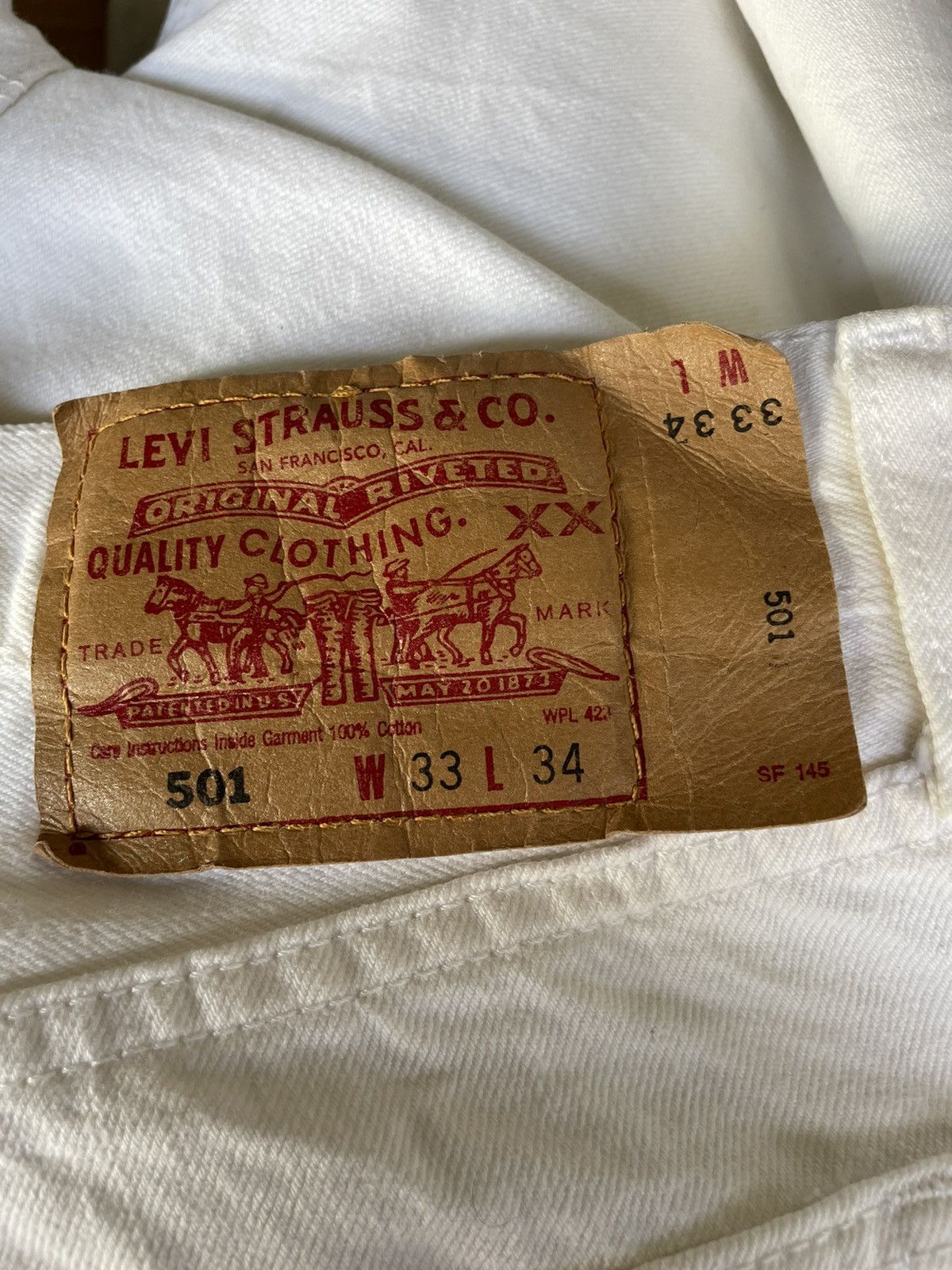Levi's × Levi's Vintage Clothing Vintage Levi’s 501 White Jeans Size US 31 - 15 Thumbnail