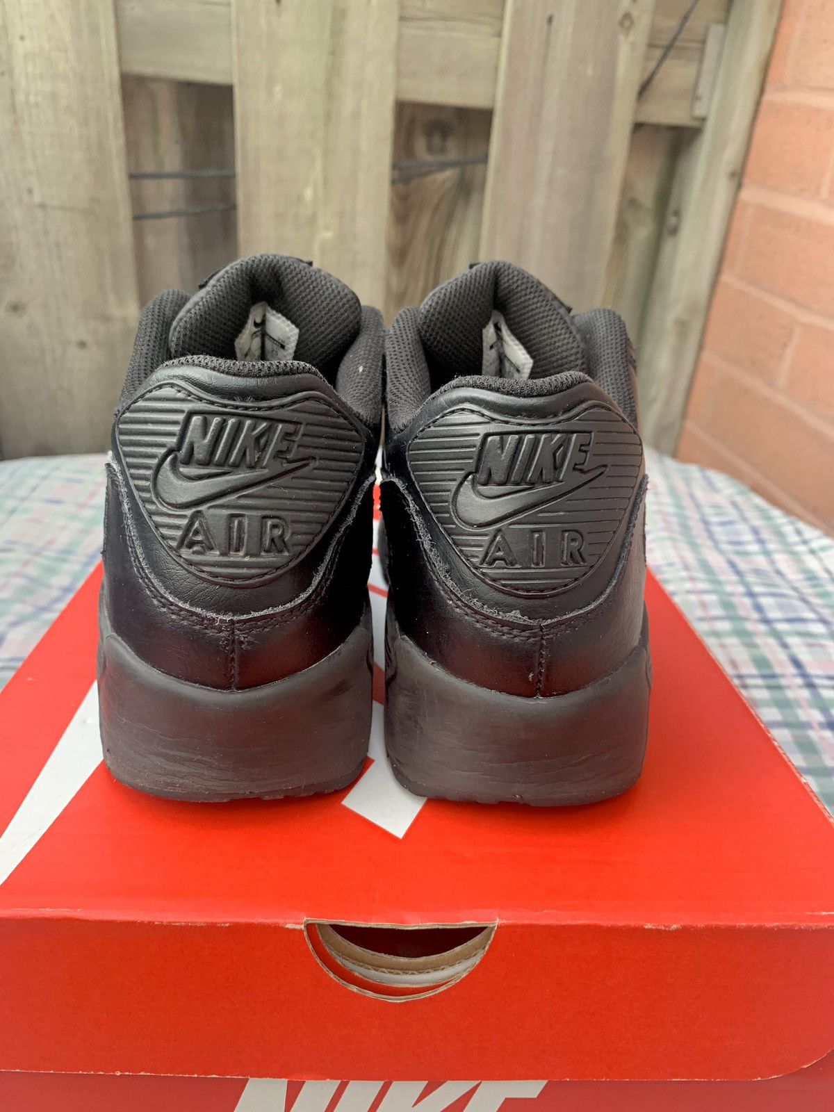 Nike Air Max 90 Triple Black Size US 7 / EU 40 - 3 Thumbnail