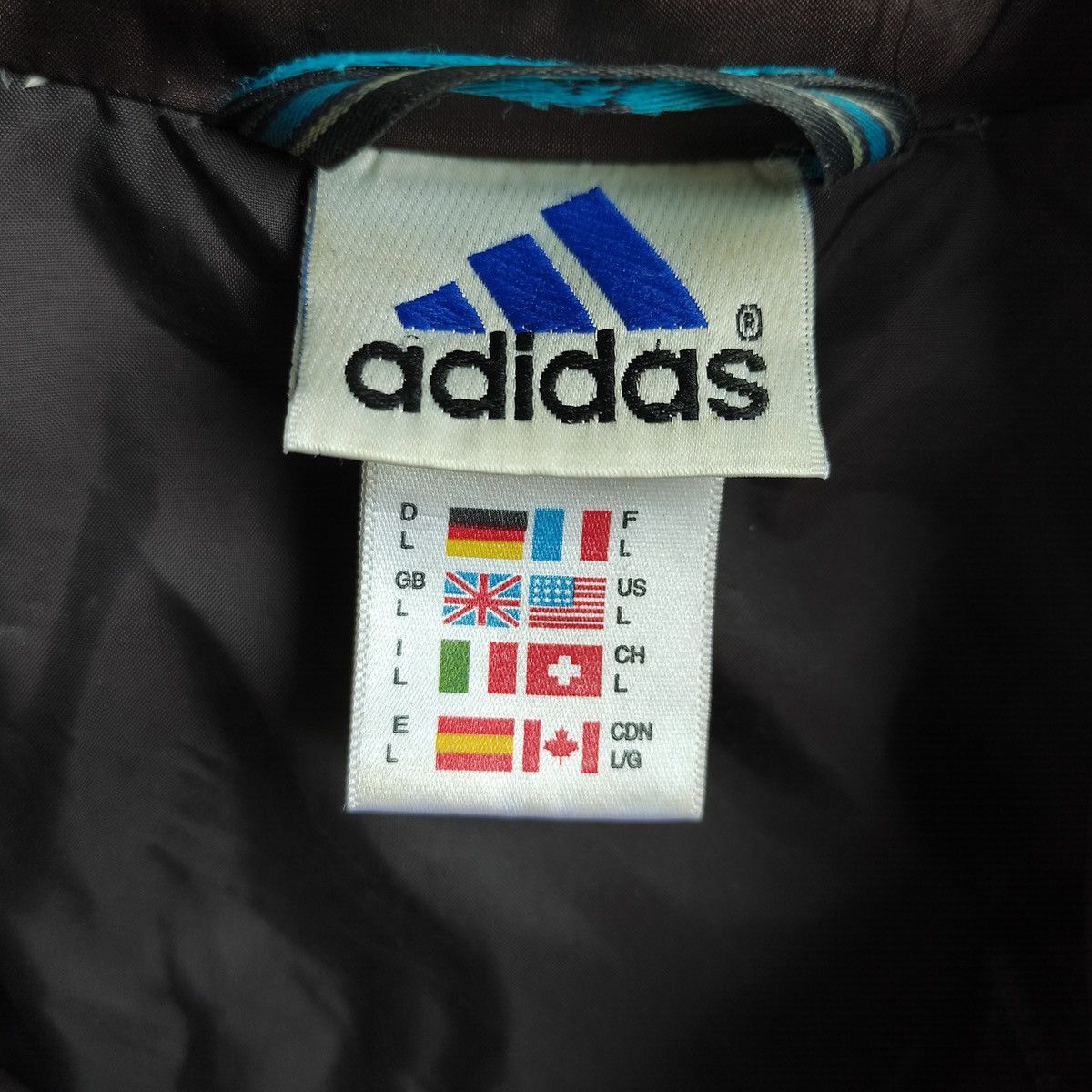 Adidas × Vintage Vintage Adidas Puffer Down Jacket Big Embroidered Logo Y2K Size US L / EU 52-54 / 3 - 11 Thumbnail