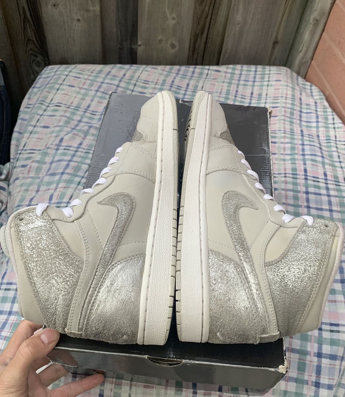 Jordan Brand × Nike Jordan 1 High Metallic Silver 25th Anniversary Size US 9 / EU 42 - 4 Thumbnail