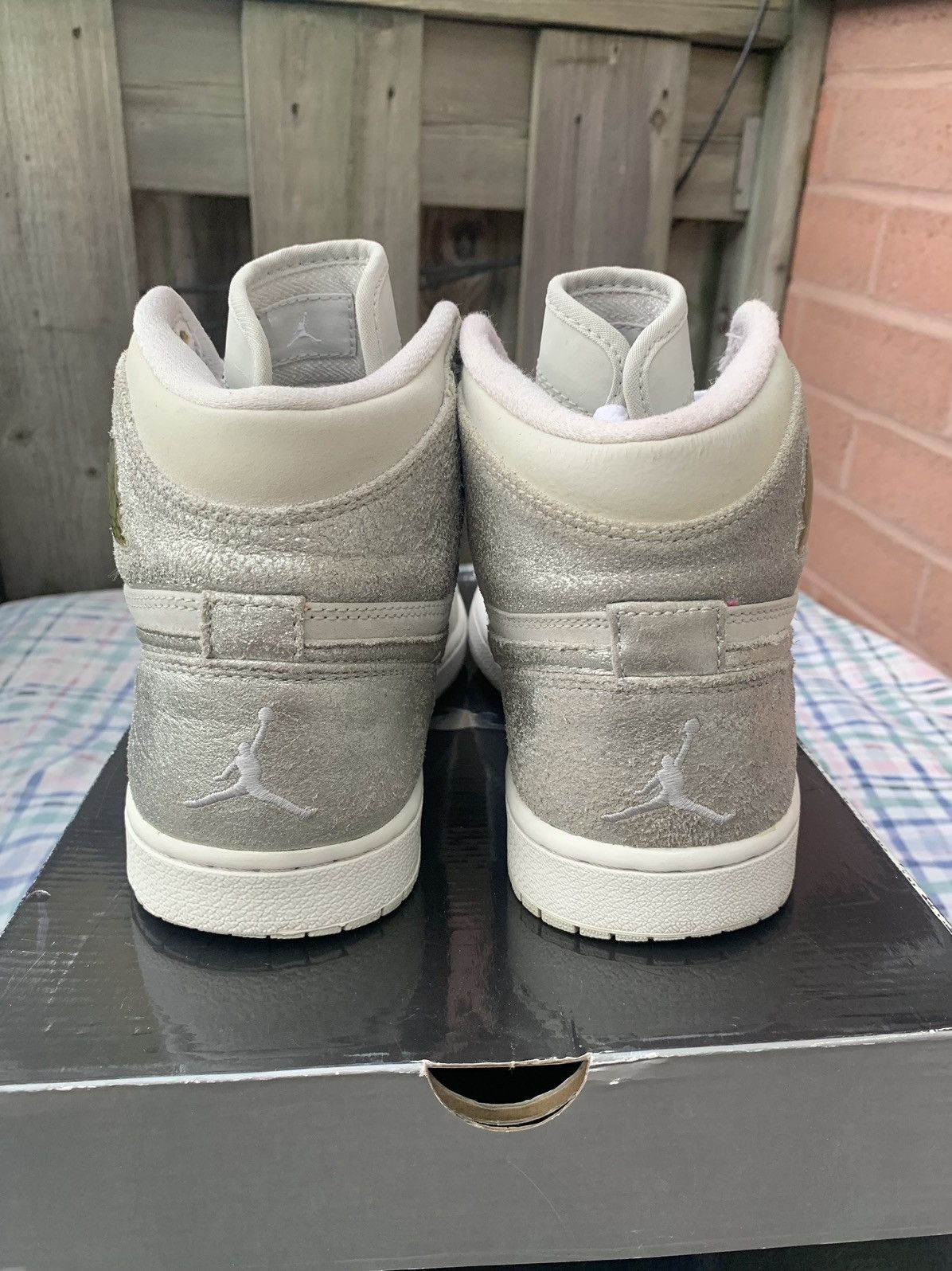 Jordan Brand × Nike Jordan 1 High Metallic Silver 25th Anniversary Size US 9 / EU 42 - 3 Thumbnail