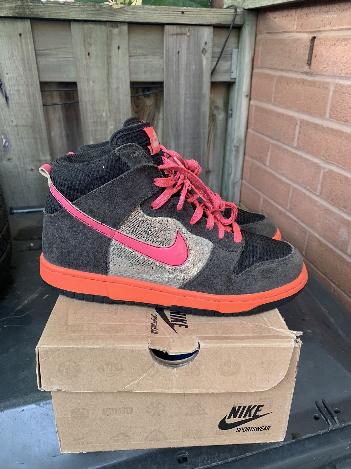 Nike Women’s Dunk High 6.0 Premium Black Pink Sparkle Size US 7 / EU 40 - 1 Thumbnail