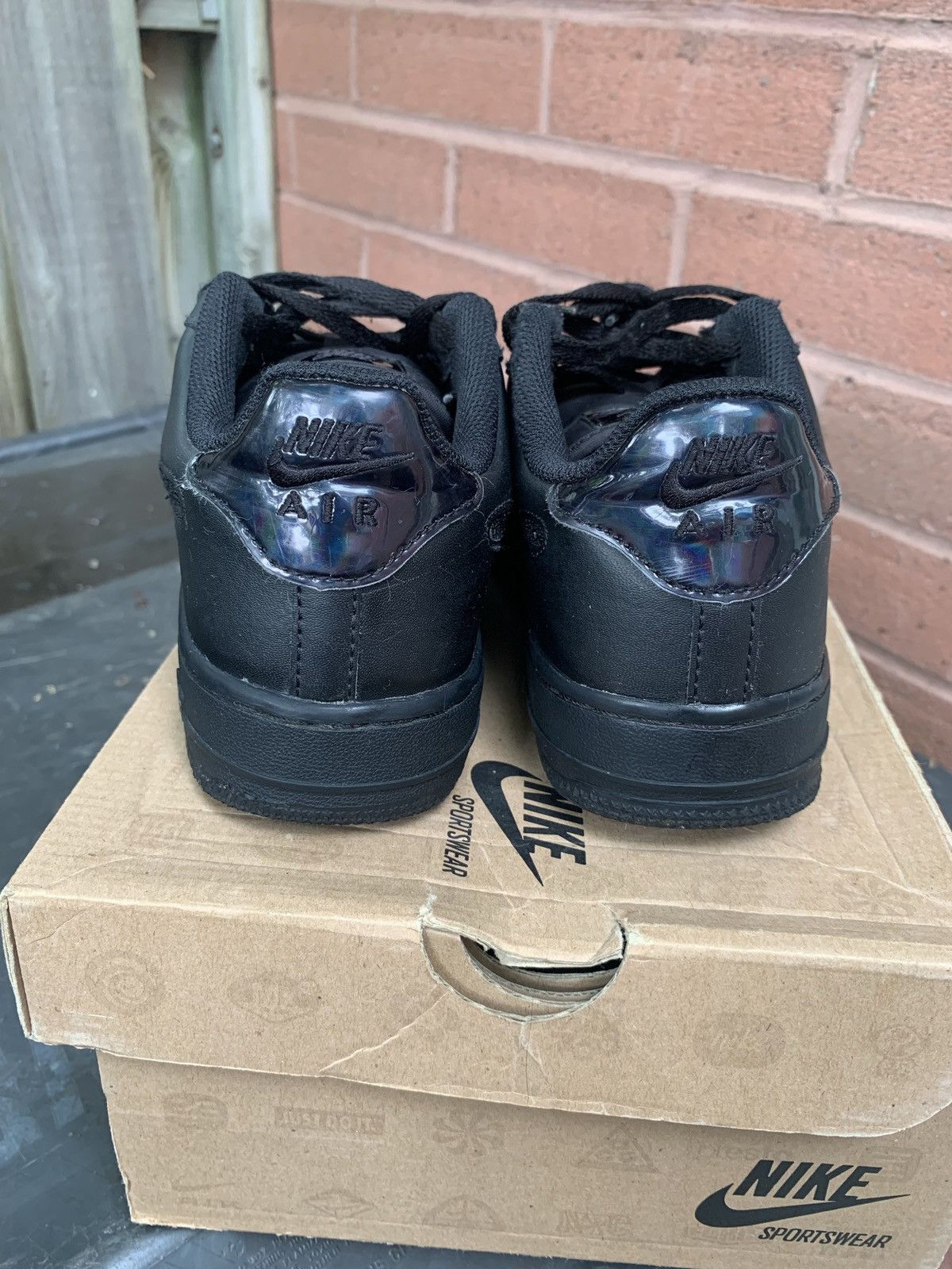 Nike Air Force One Low LV8 BG Black Size US 5.5 / EU 38 - 4 Thumbnail
