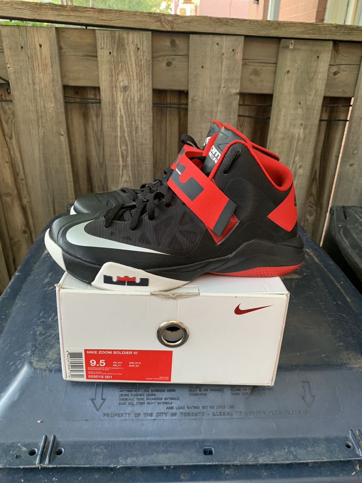 Nike Zoom Solider 6 Black-Red Size US 9.5 / EU 42-43 - 1 Thumbnail