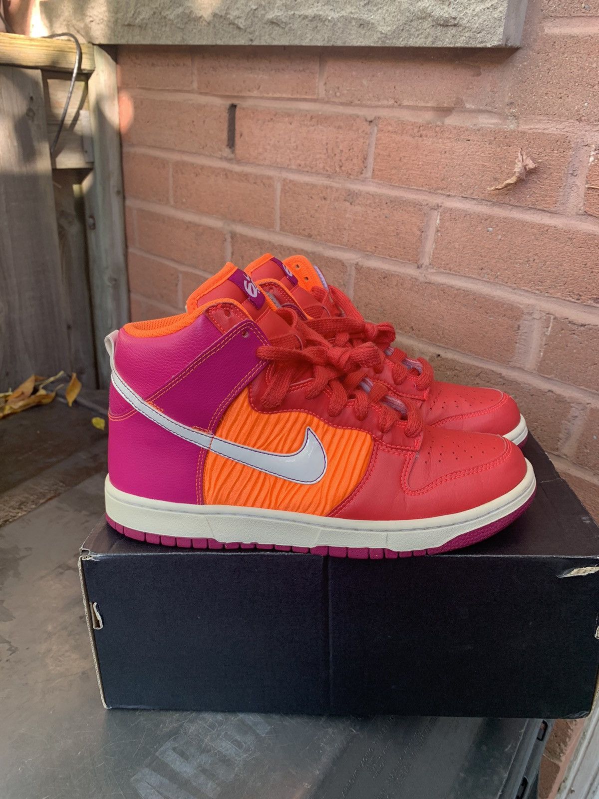 Nike Dunk High 6.0 Premium Red Orange Grape 2011 Size US 7.5 / EU 40-41 - 1 Thumbnail
