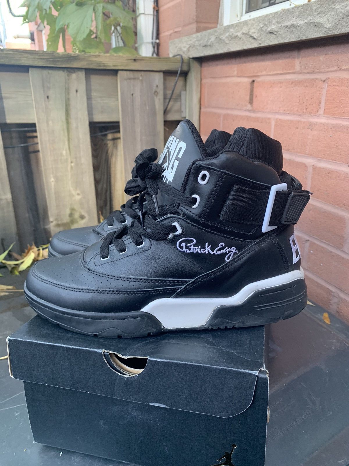 Ewing Athletics Ewing 33 Hi Black/White Patrick Ewing Size US 8.5 / EU 41-42 - 4 Thumbnail