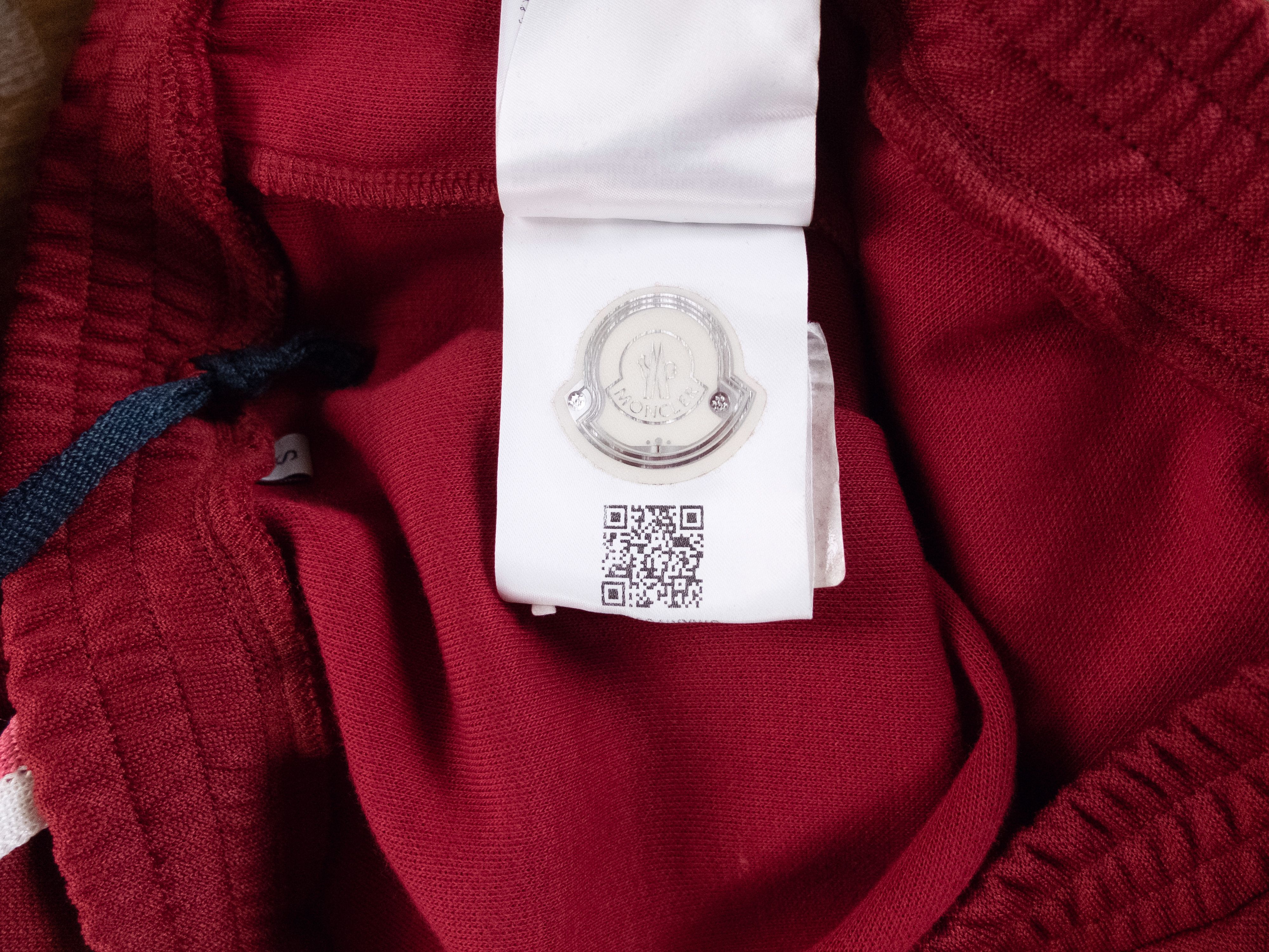 Moncler MONCLER side stripe red track pants jogger authentic Small Size 28" / US 6 / IT 42 - 9 Thumbnail