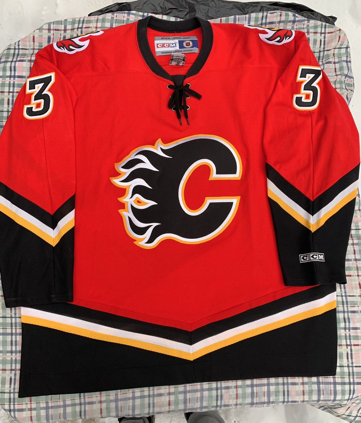 image of Vintage Ccm Calgary Flames Dion Phaneuf Nhl Jersey in Red Black, Men's (Size 2XL)