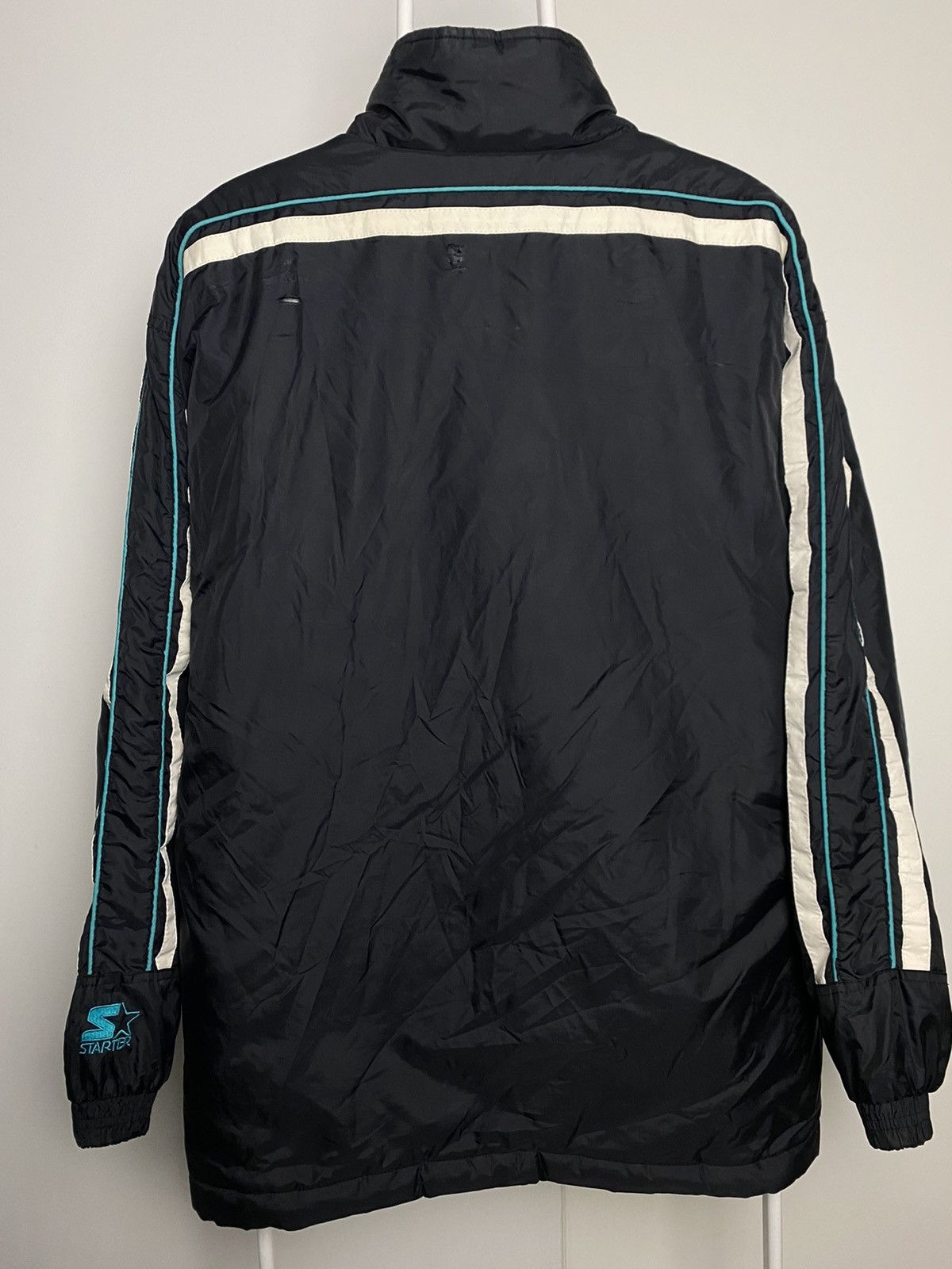 NBA × Starter × Vintage Charlotte Hornets Vintage big logo starter black jacket Size US XL / EU 56 / 4 - 8 Thumbnail